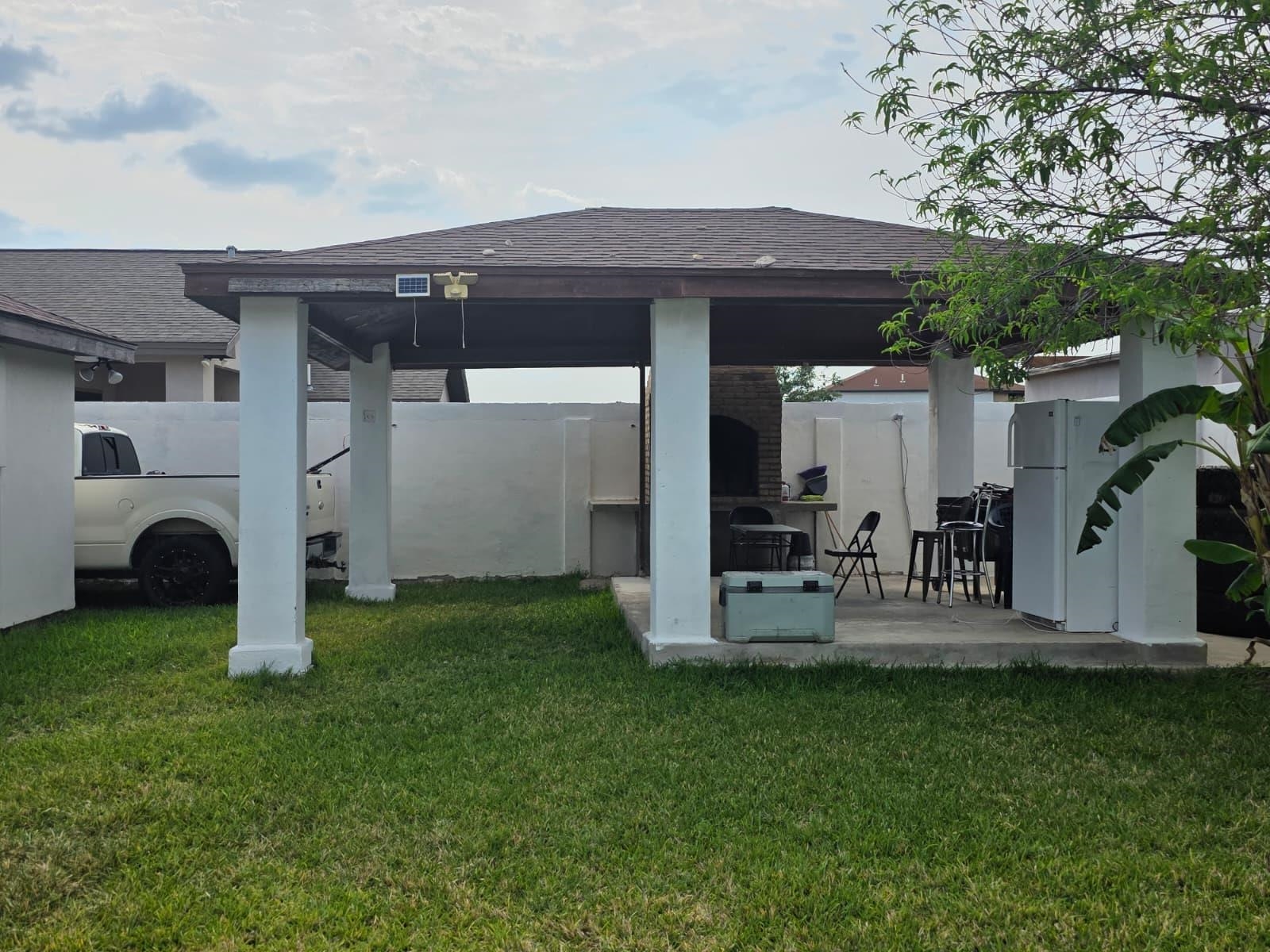 1424 Franc Cigarroa Dr Property Photo 12