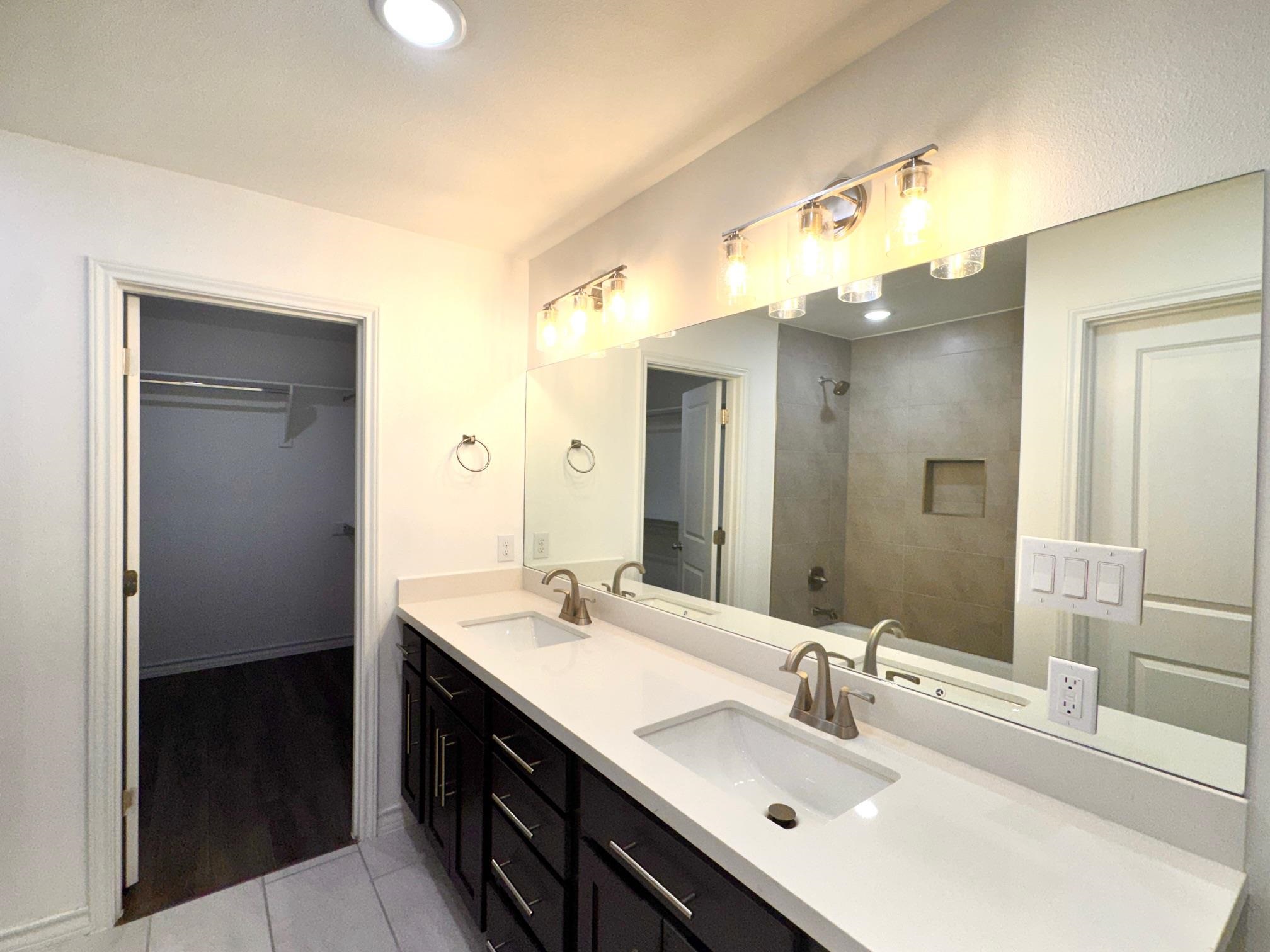 9913 Kaspar Dr. 9913 Property Photo 24