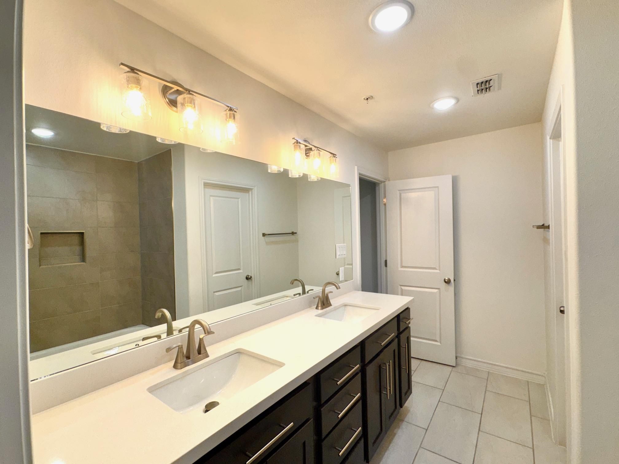9913 Kaspar Dr. 9913 Property Photo 26