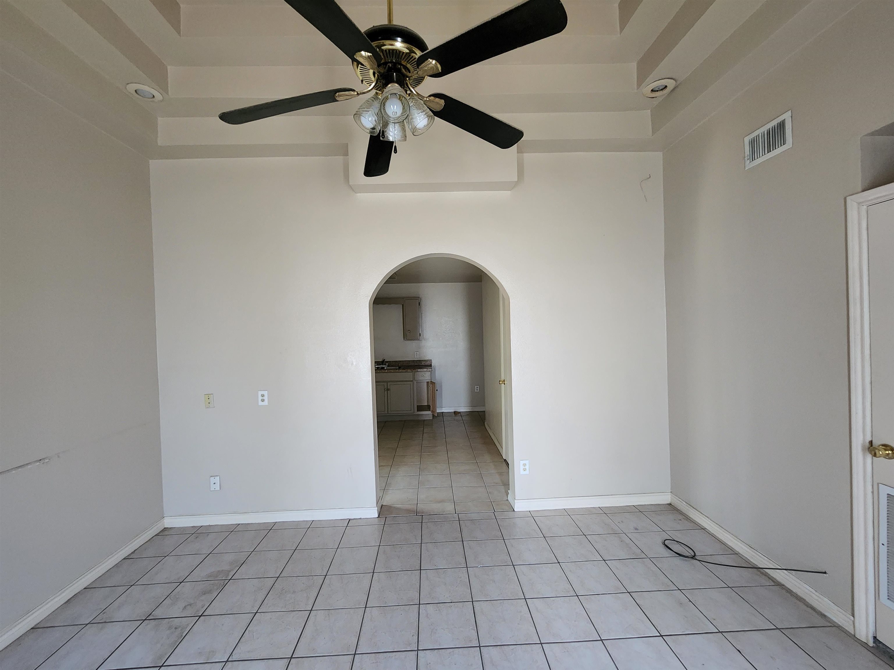 2202 Blaine St Rear Property Photo 7