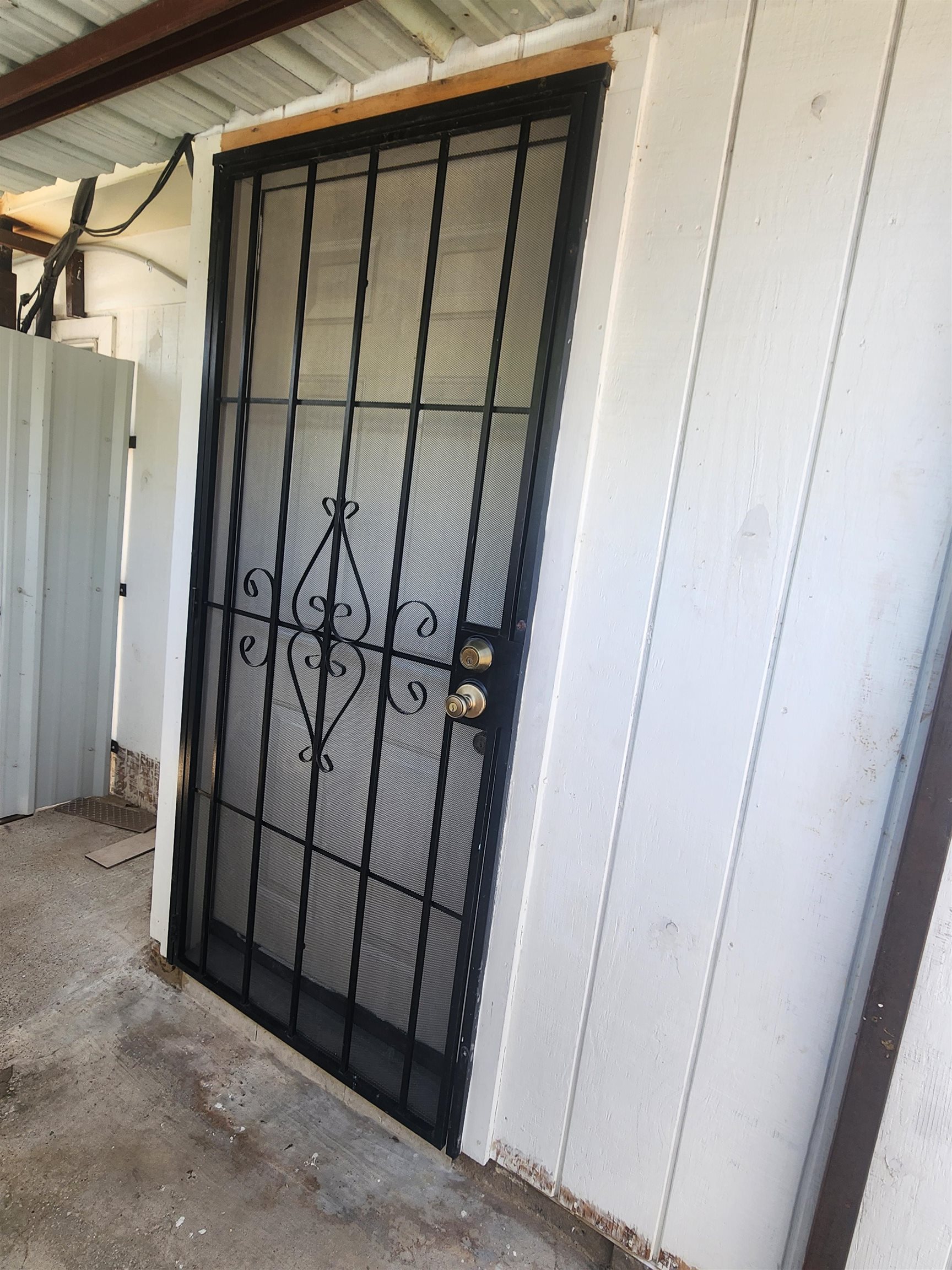 8513 Ontario Lp Property Photo 3