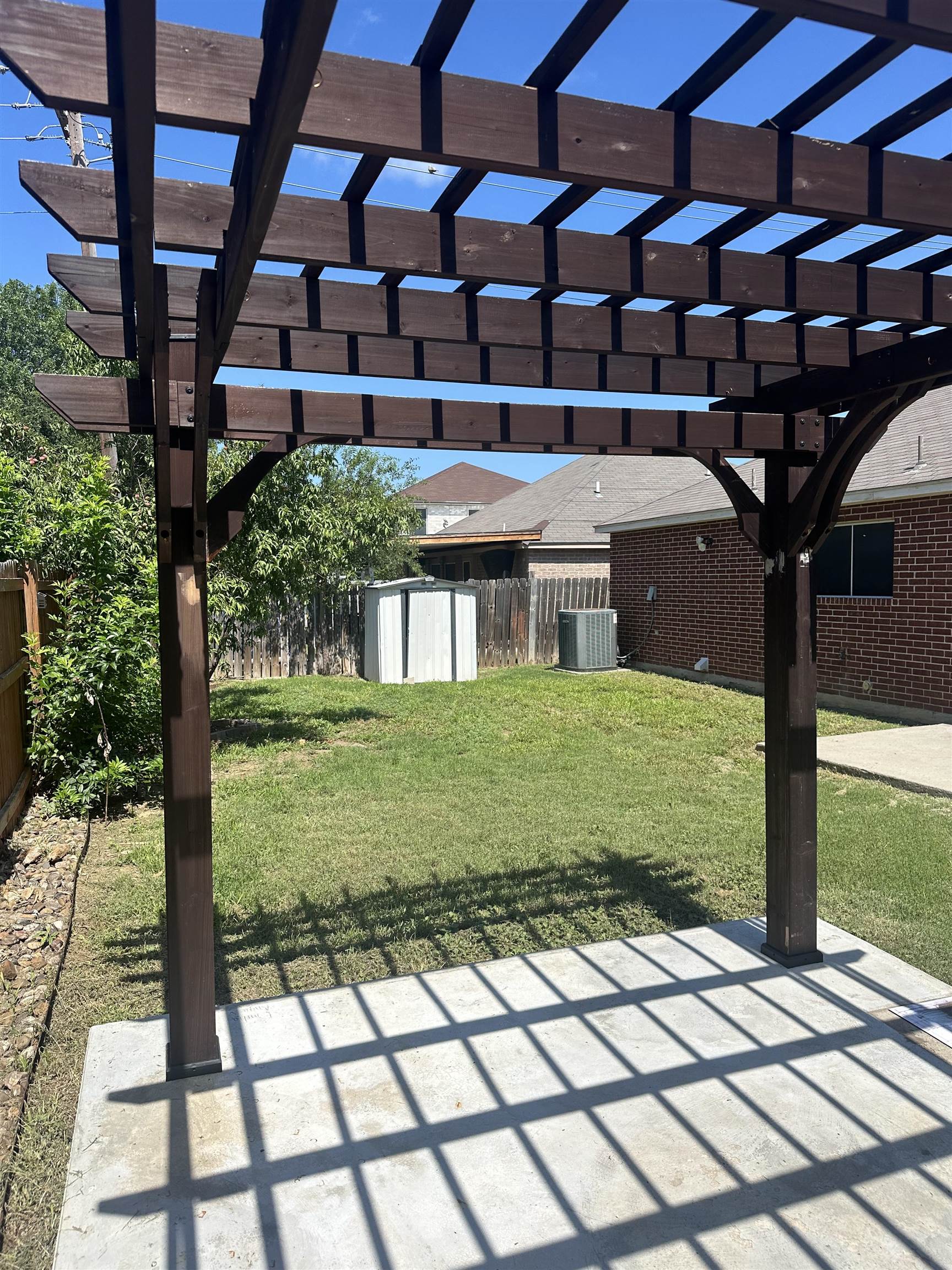 5229 Brewster Dr Property Photo 16