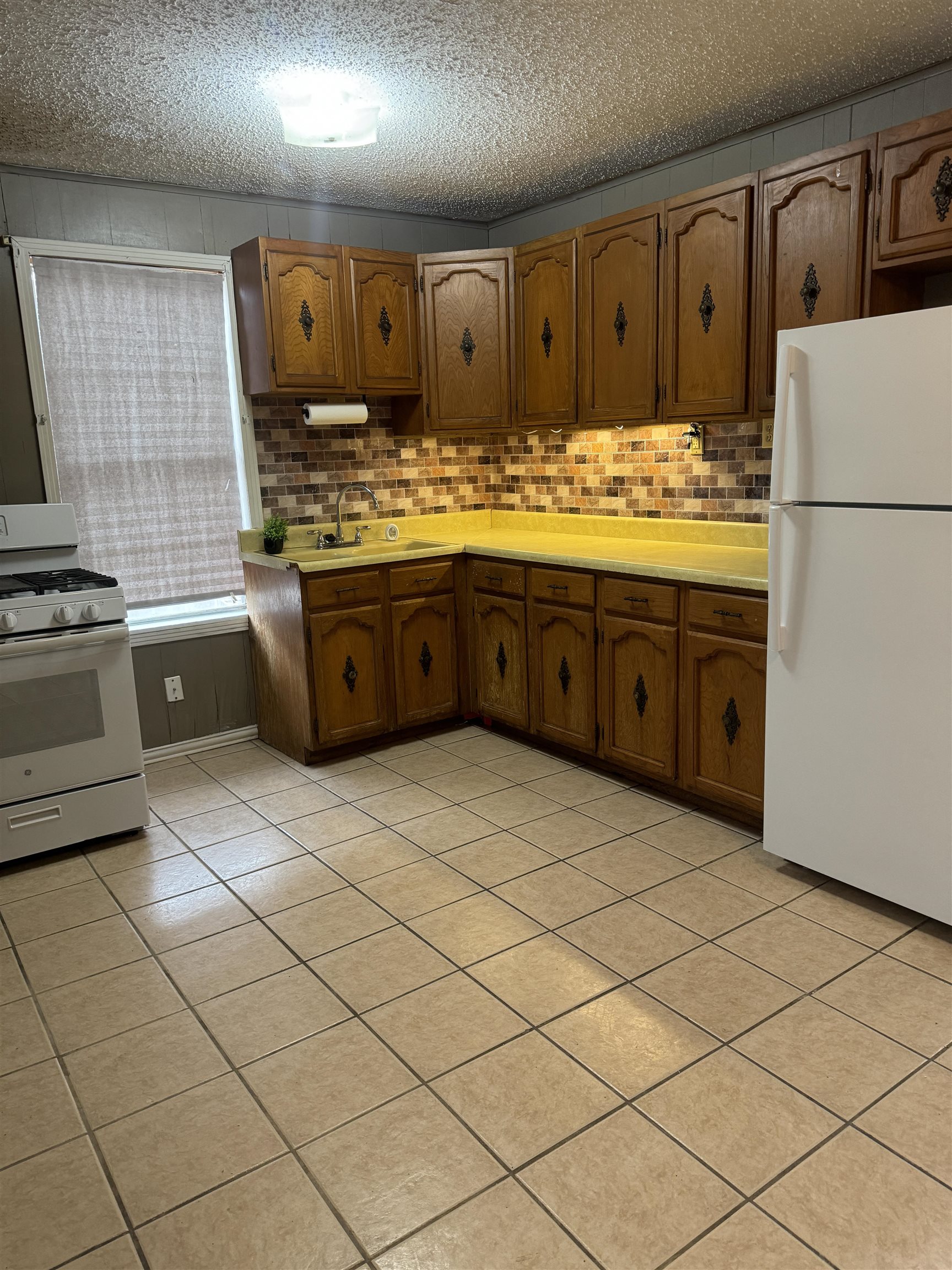 1805 San Agustin Ave A Property Photo 6