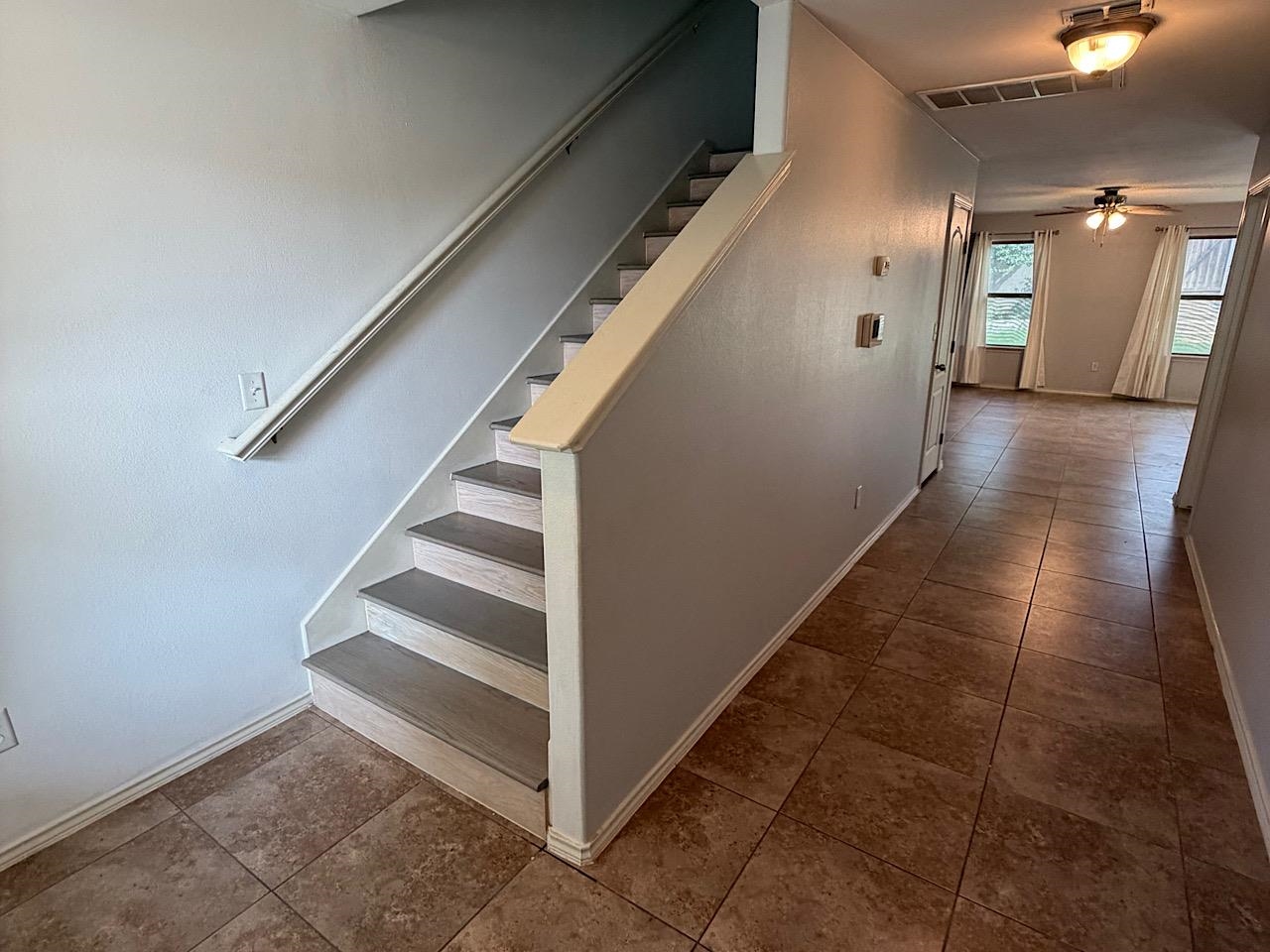 6118 Fraile Dr Property Photo 5