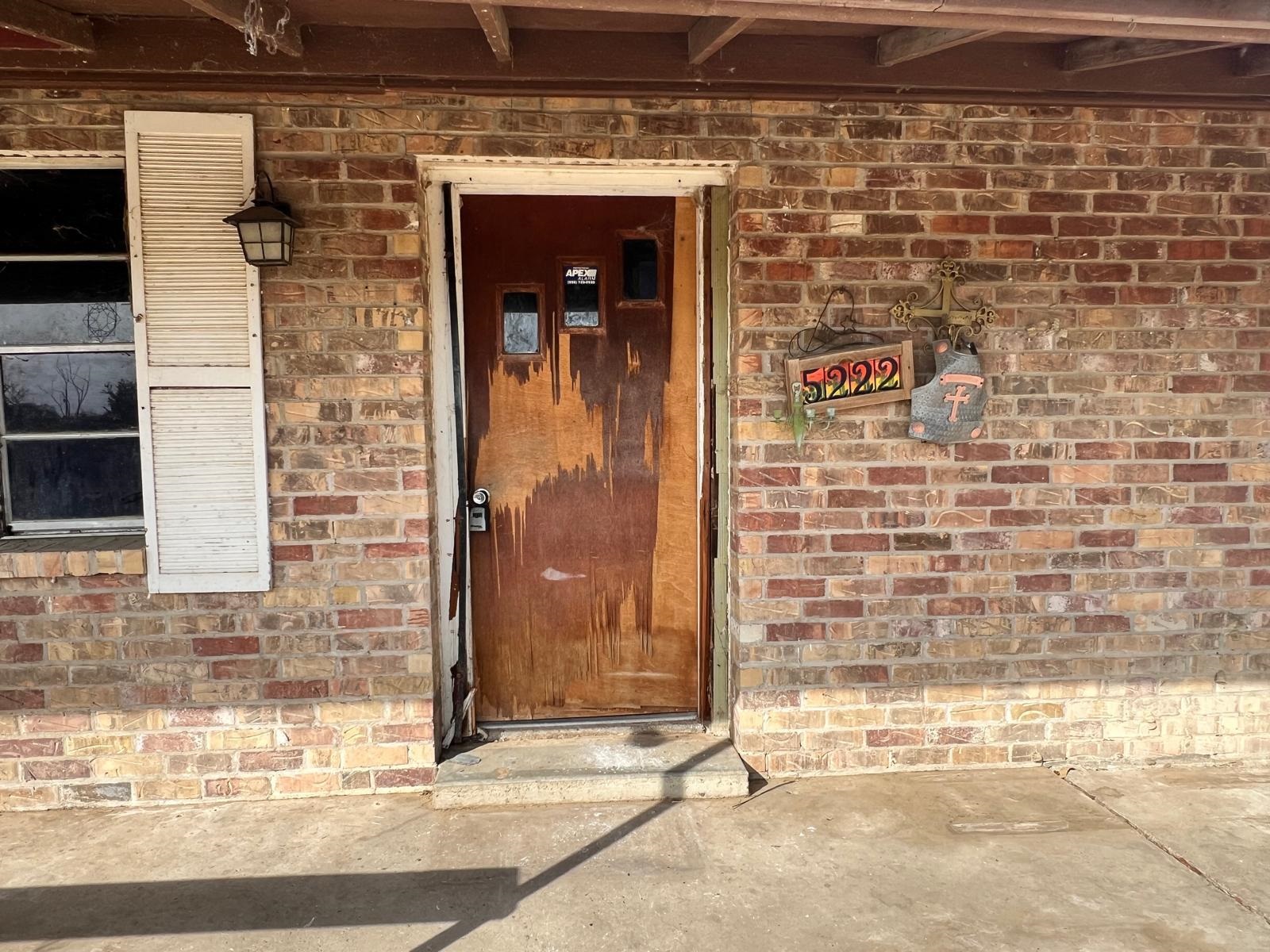 5222 Vicki Ln Property Photo 5