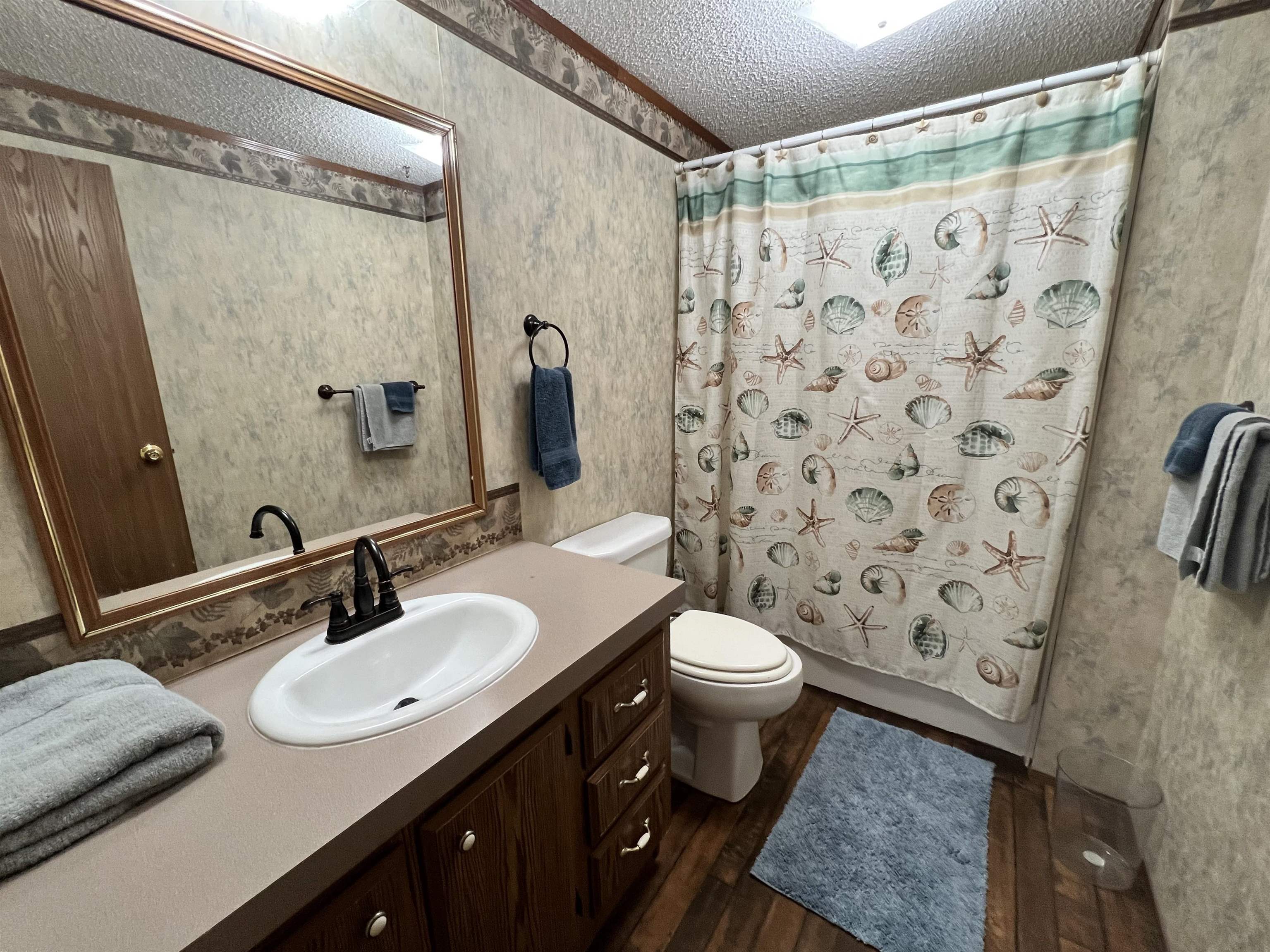 102 Autumn Ln. Property Photo 21