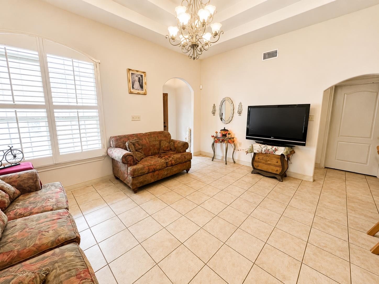 1902 Delmar St. Property Photo 7