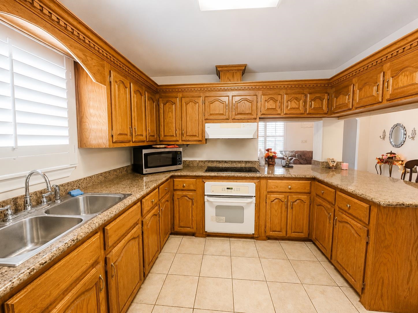 1902 Delmar St. Property Photo 13