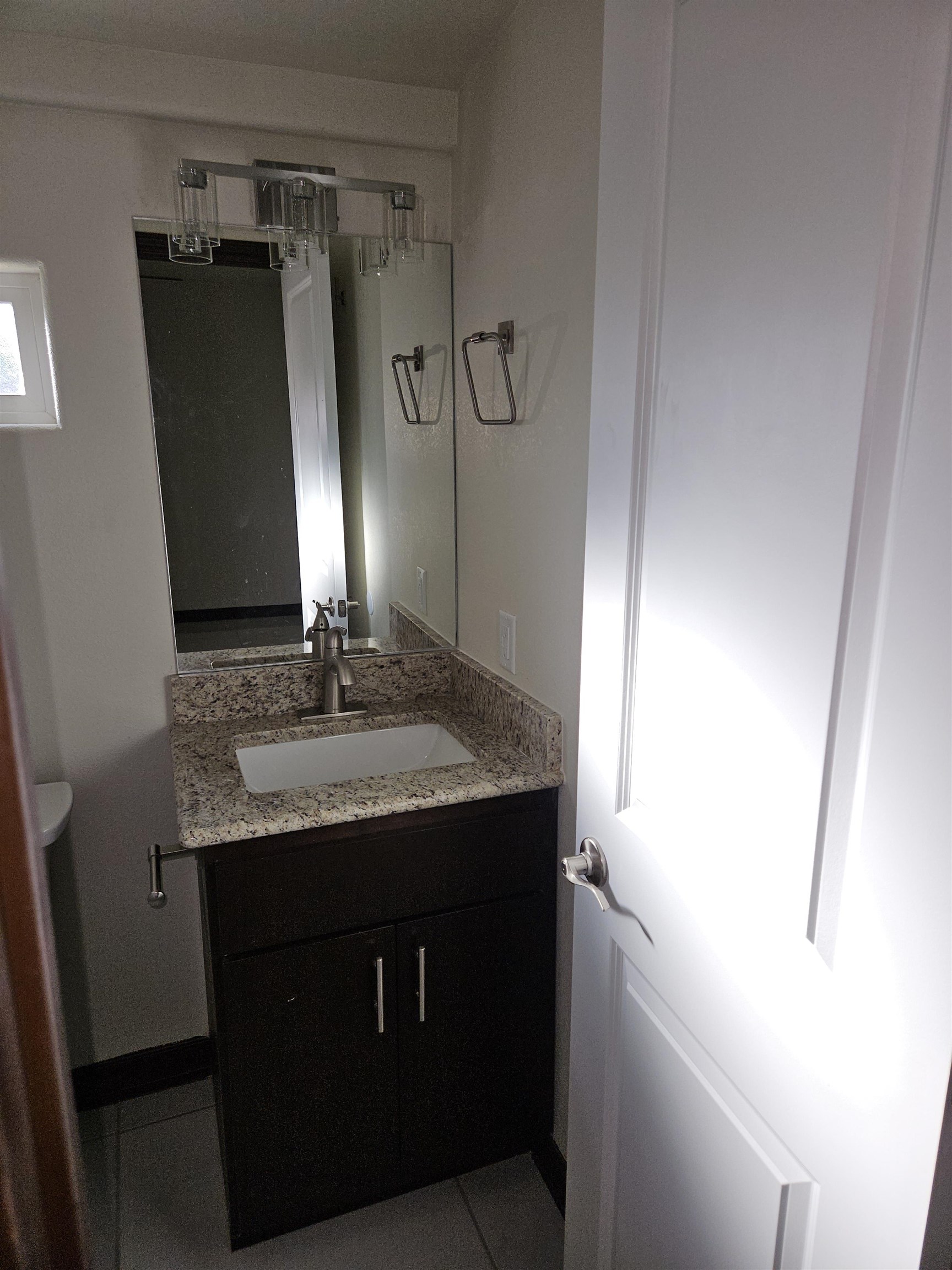 3901 Logan Ave Property Photo 6