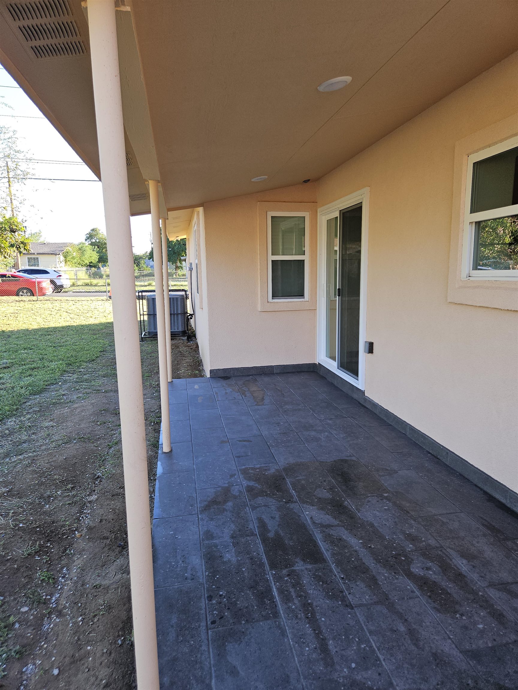 3901 Logan Ave Property Photo 12