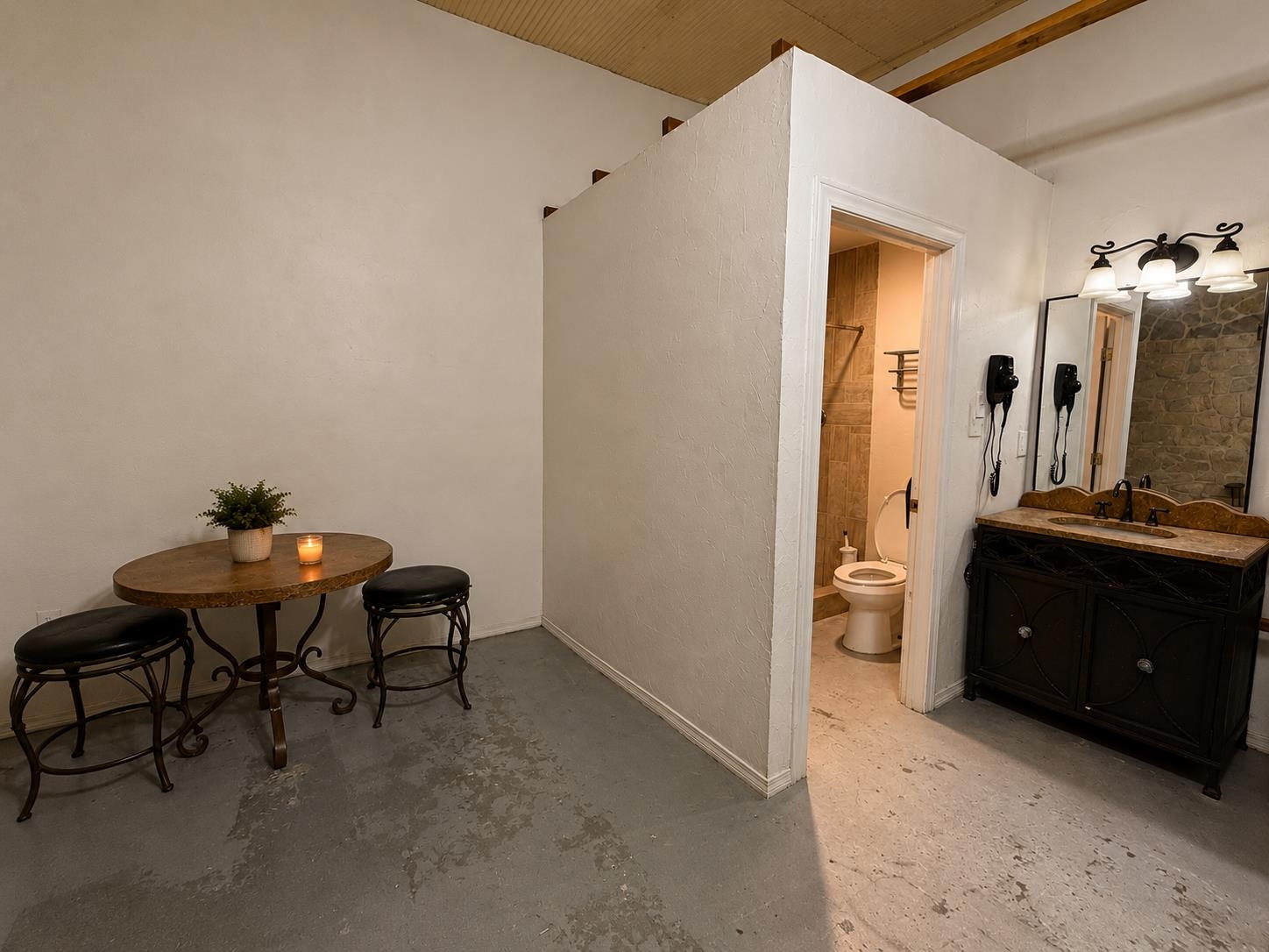 3710 San Bernardo Ave Property Photo 23