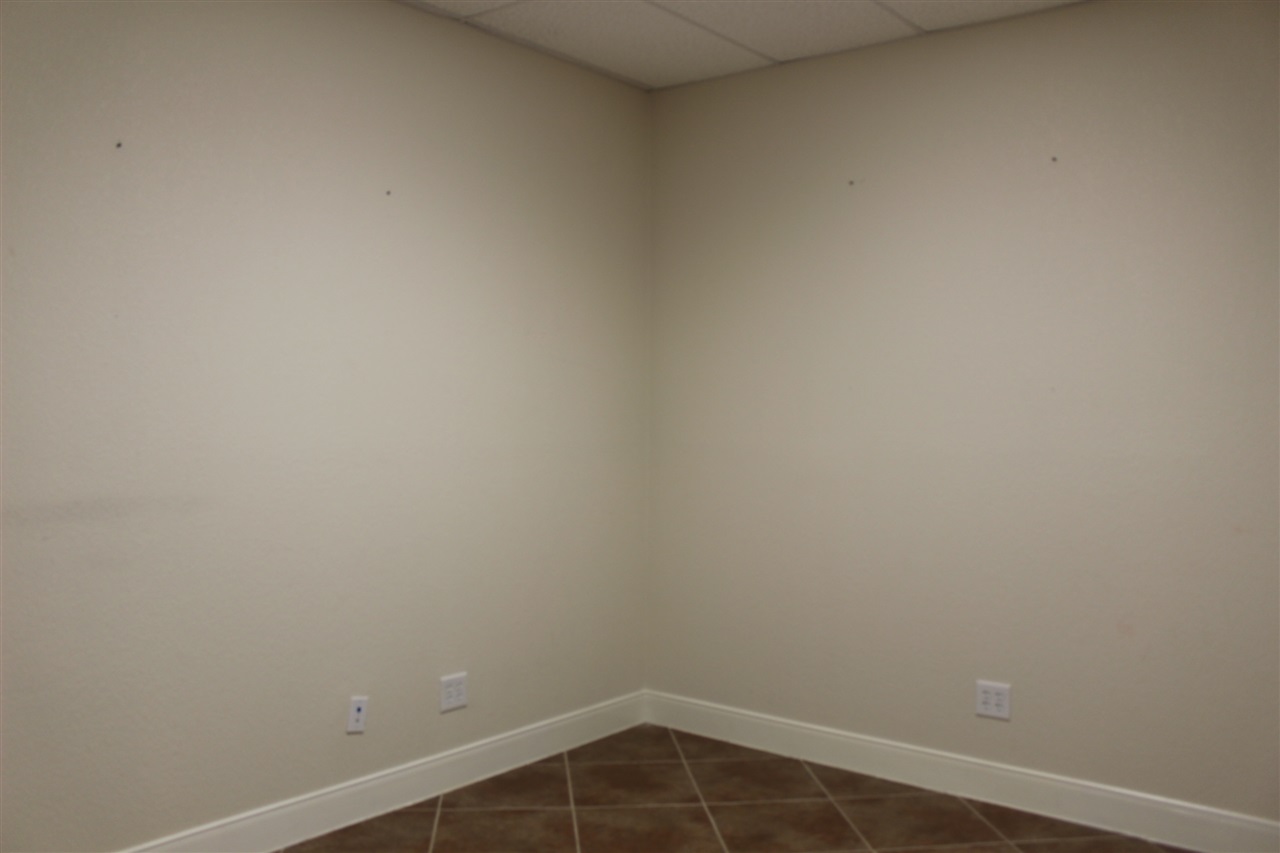 6510 Polaris Dr Property Photo 6