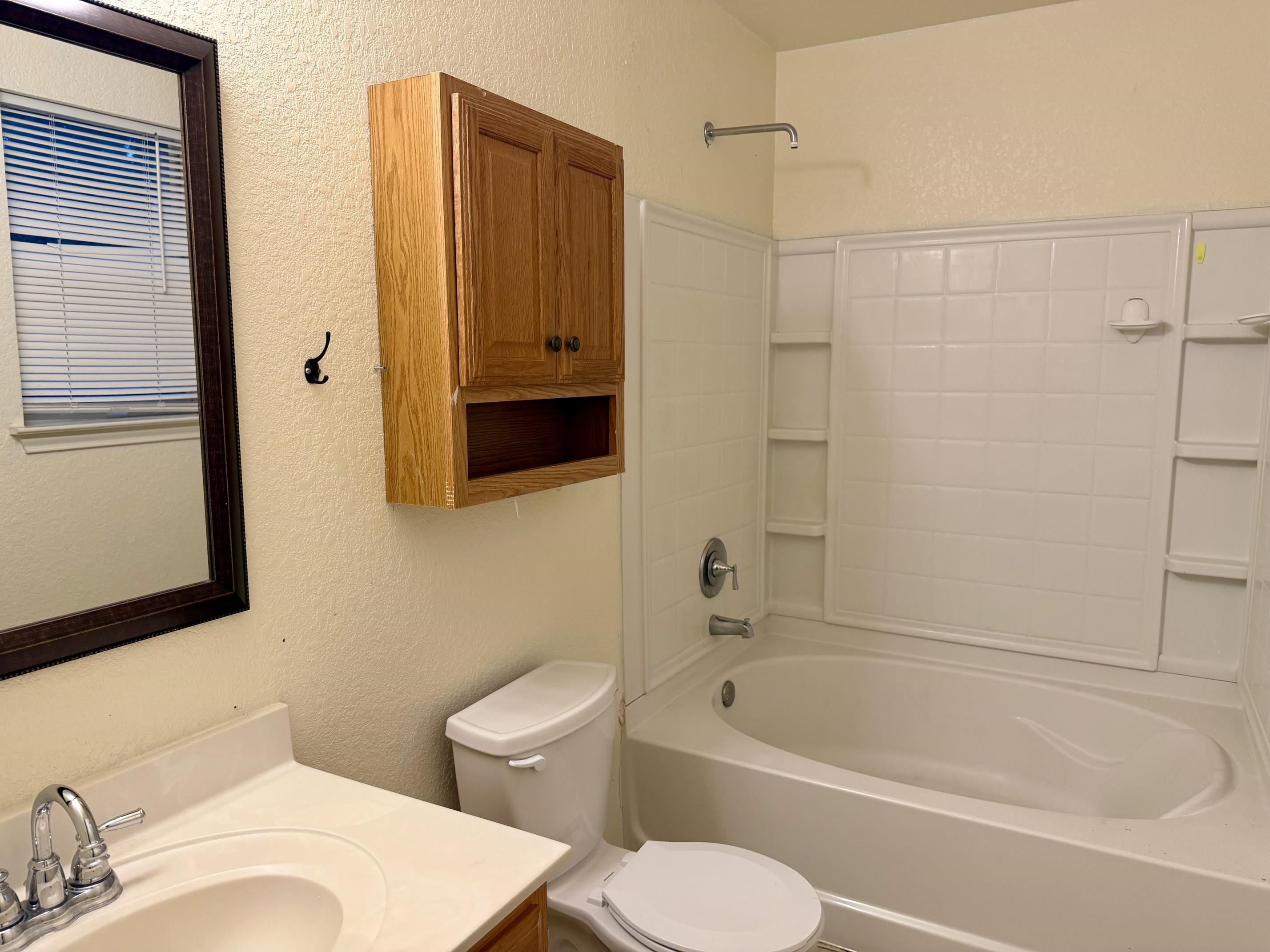 610 Sheep Trail Dr. Property Photo 8