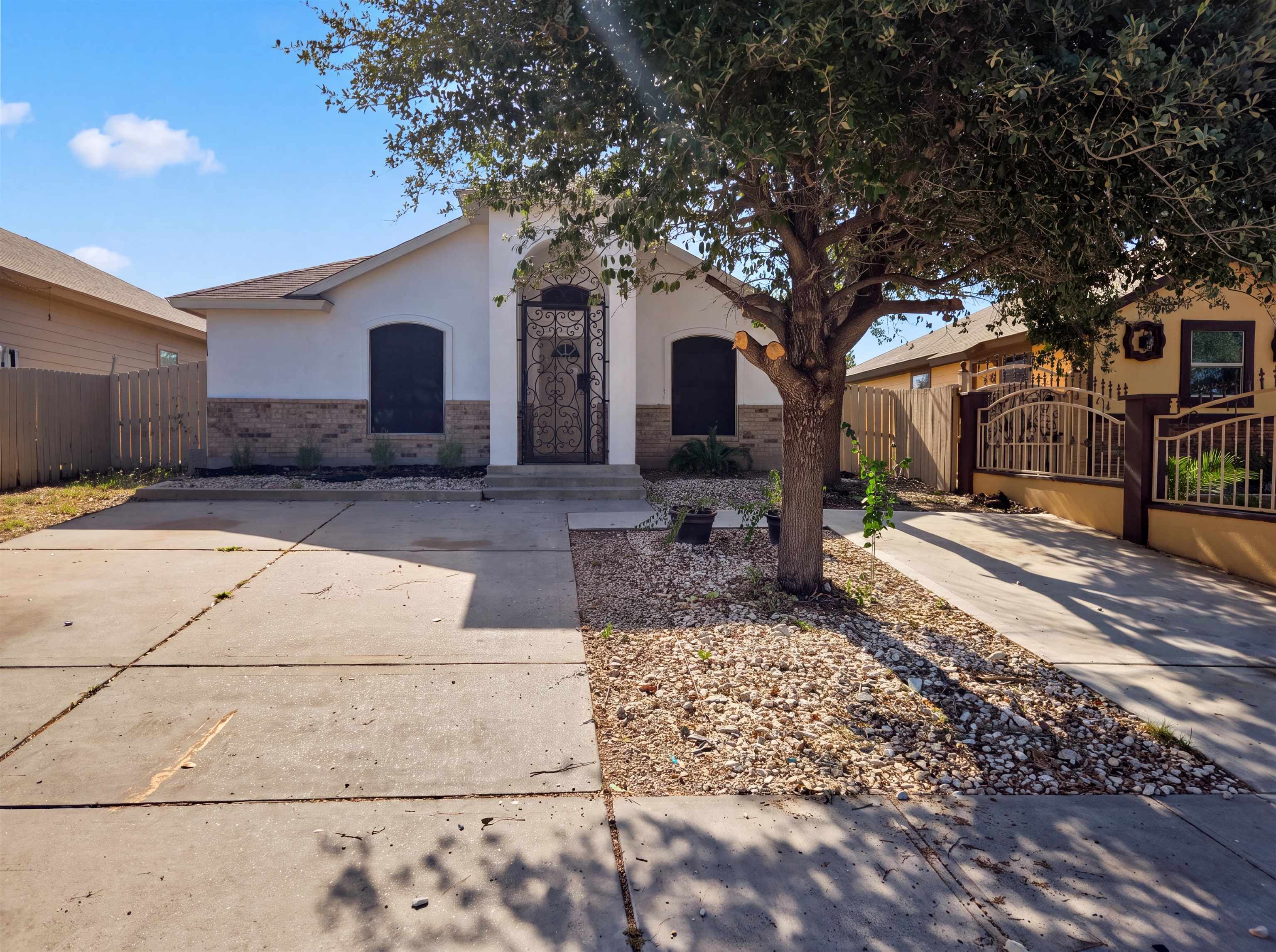 4517 Vanessita Crt Property Photo 1