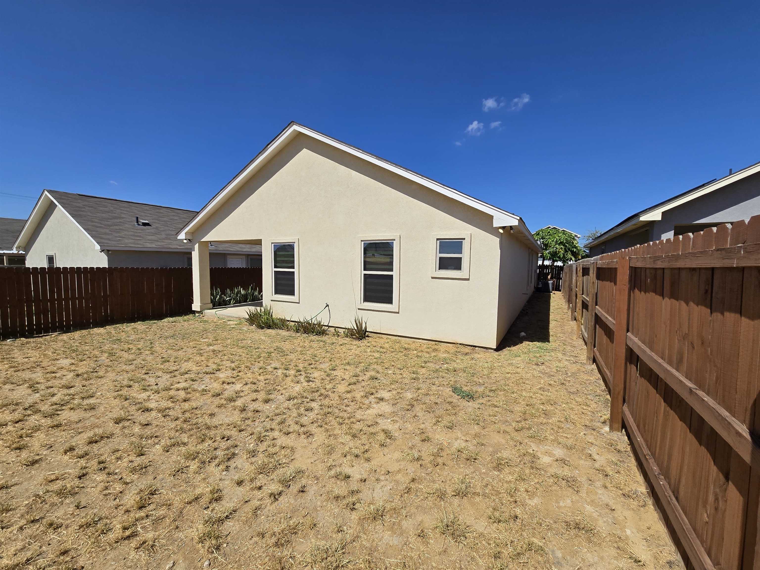 5821 Doctorado Dr. Property Photo 19