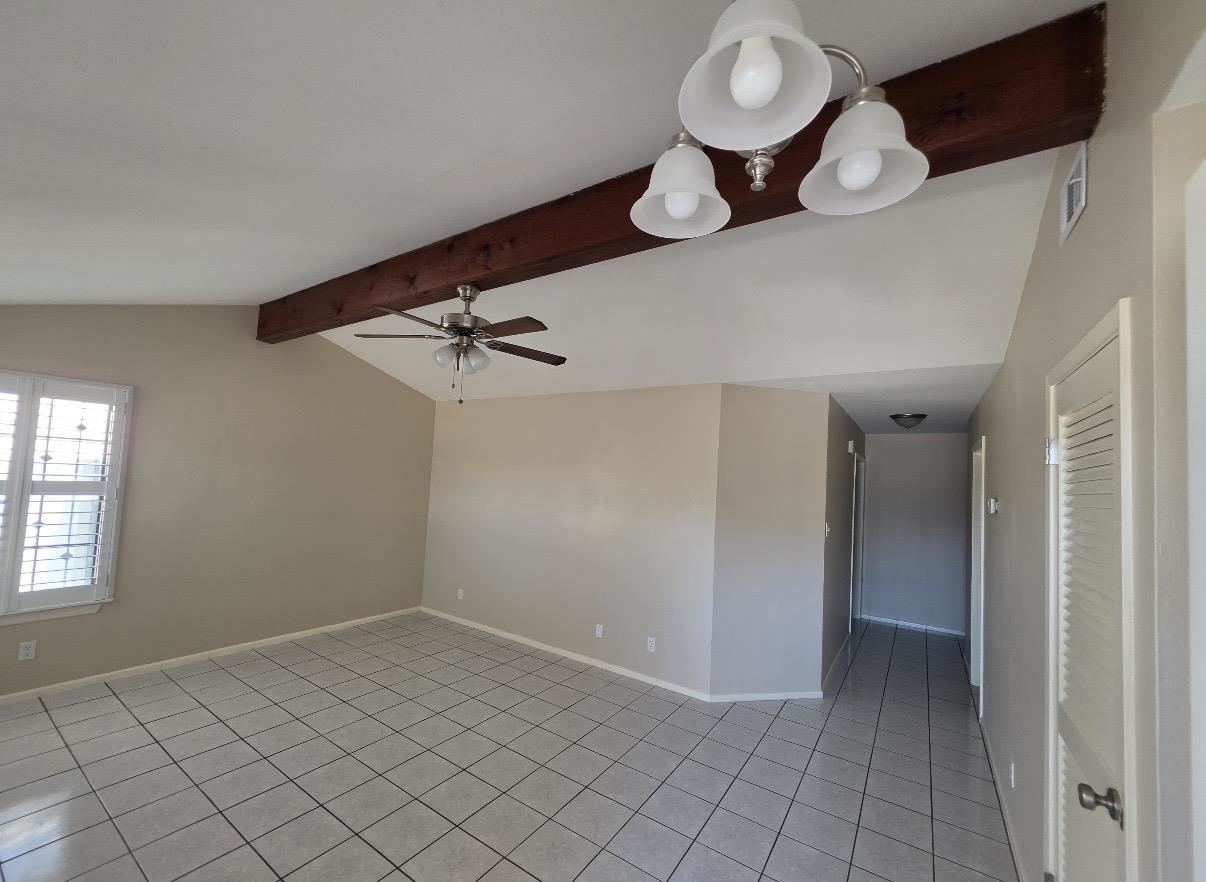247 Northpoint Dr Property Photo 2