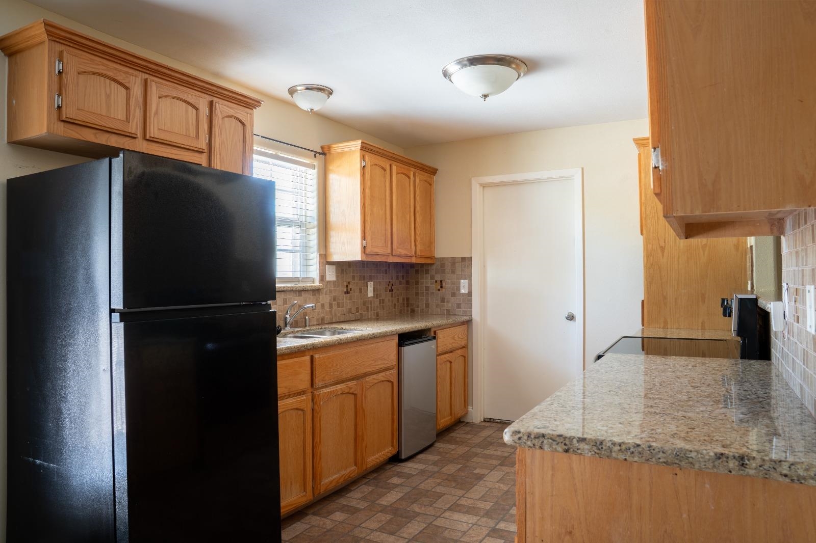 1003 Beverly Dr Property Photo 3
