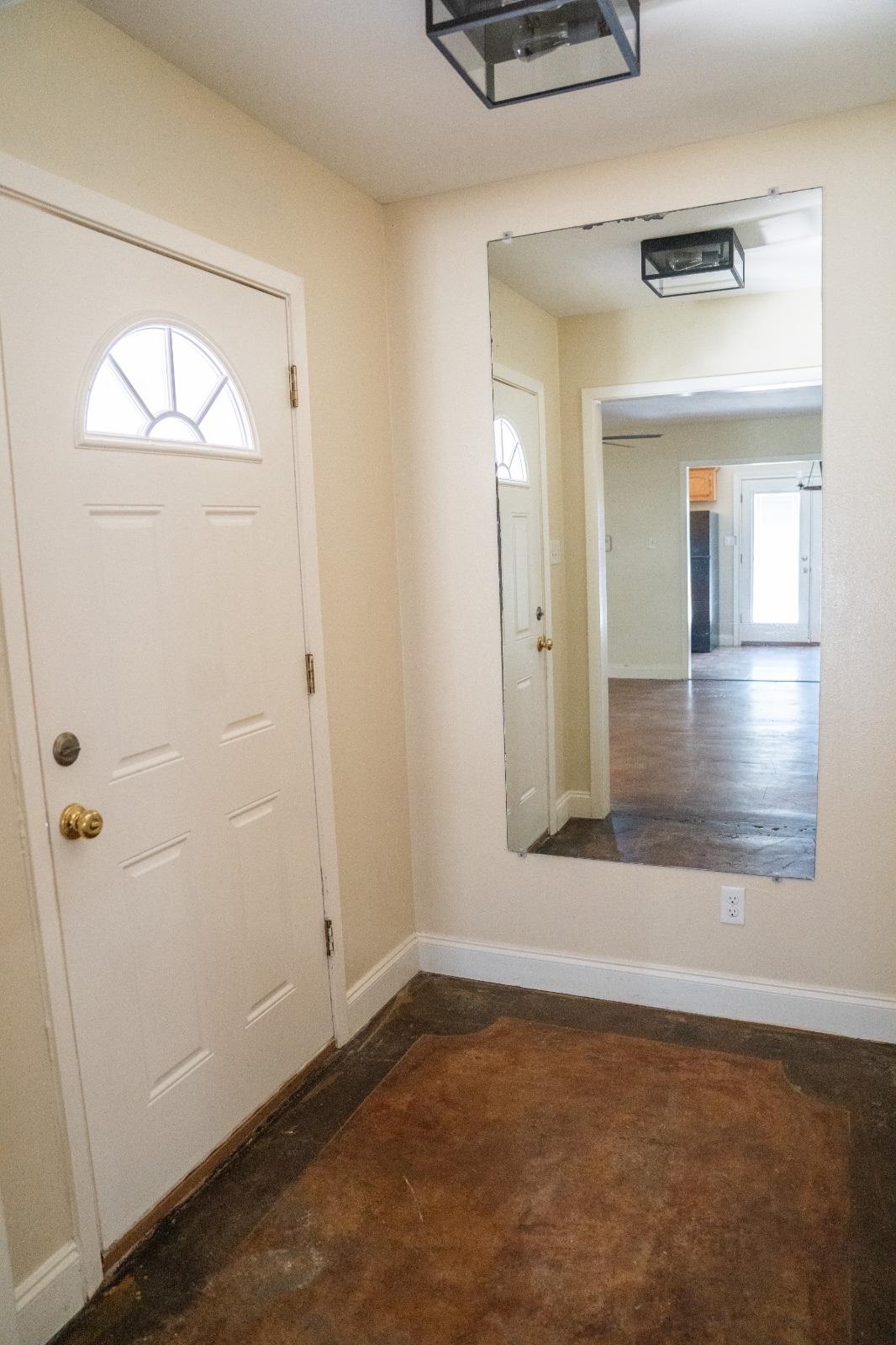 1003 Beverly Dr Property Photo 5