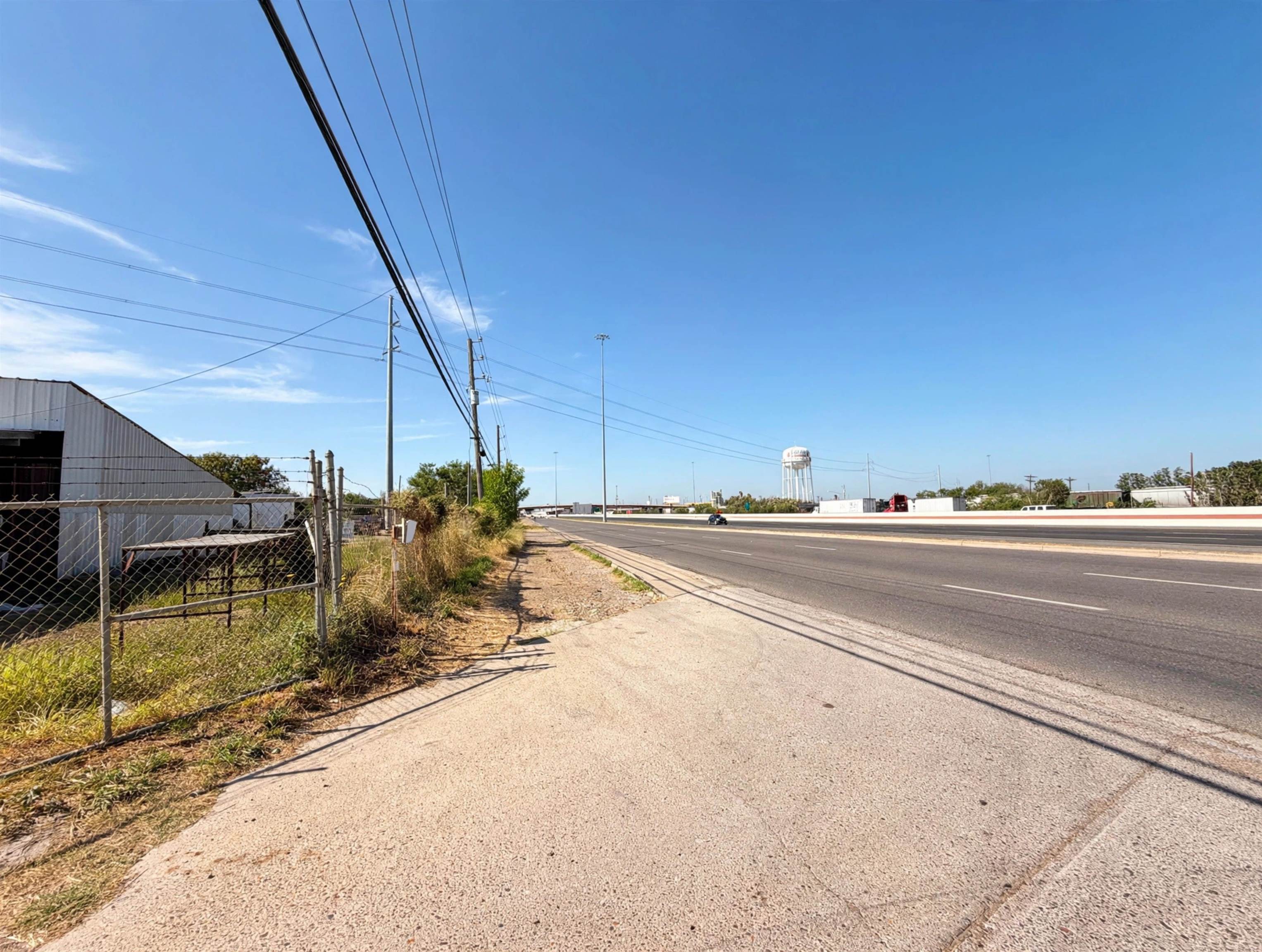 8221 San Dario Ave Property Photo 3