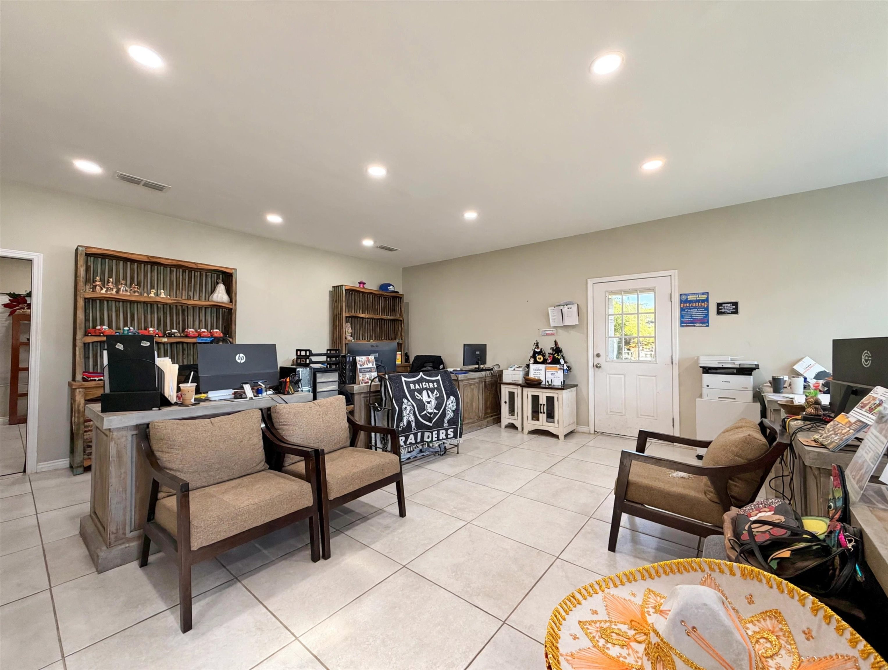 8221 San Dario Ave Property Photo 21