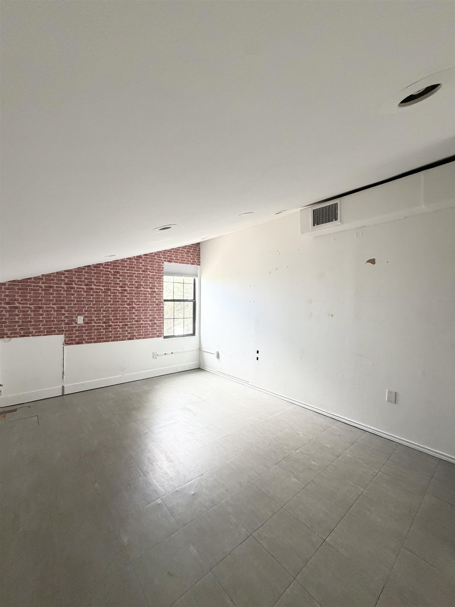 408 Shiloh Dr Property Photo 13
