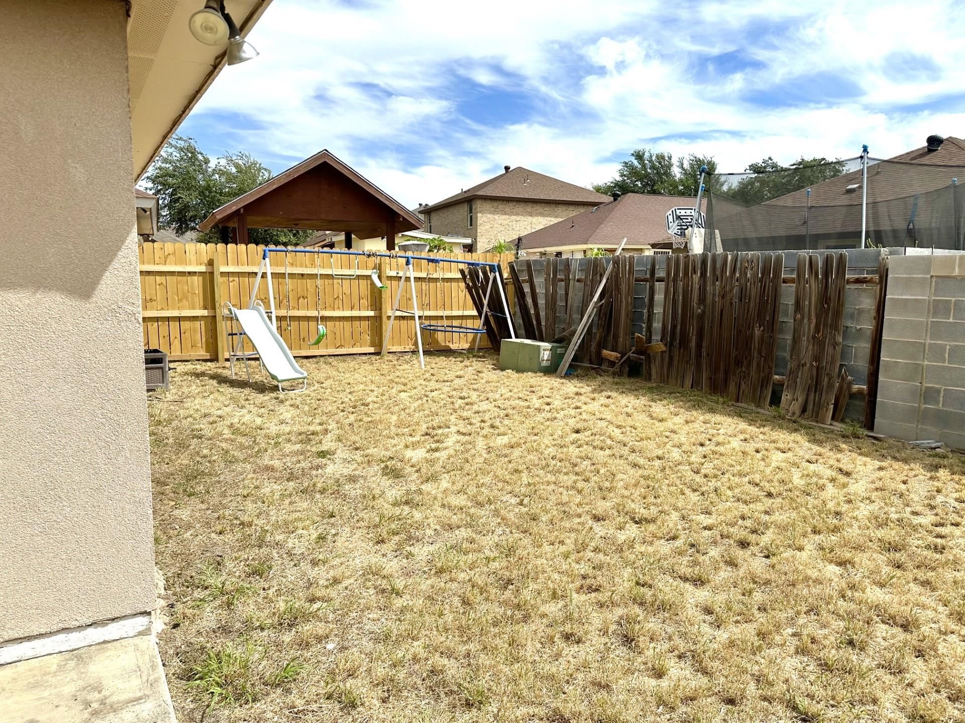 11133 Escandon Dr Property Photo 14