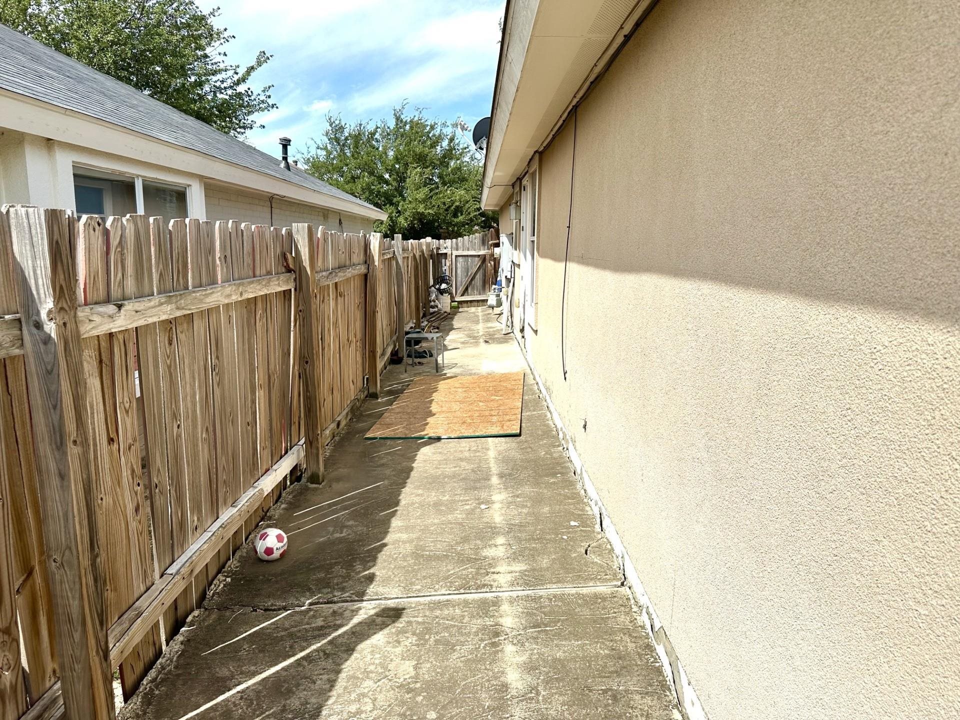 11133 Escandon Dr Property Photo 18