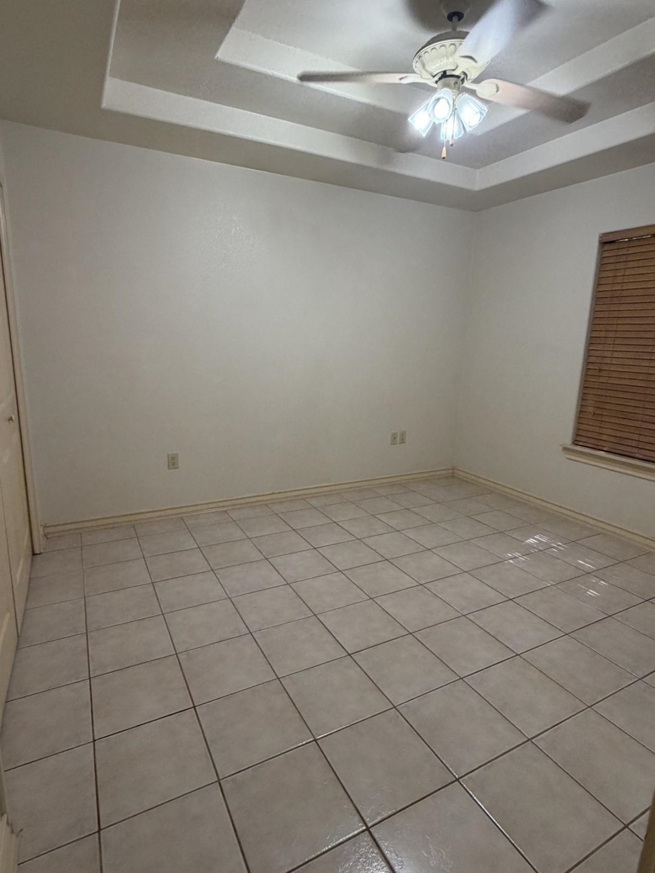 8986 Pebble Trl Property Photo 13