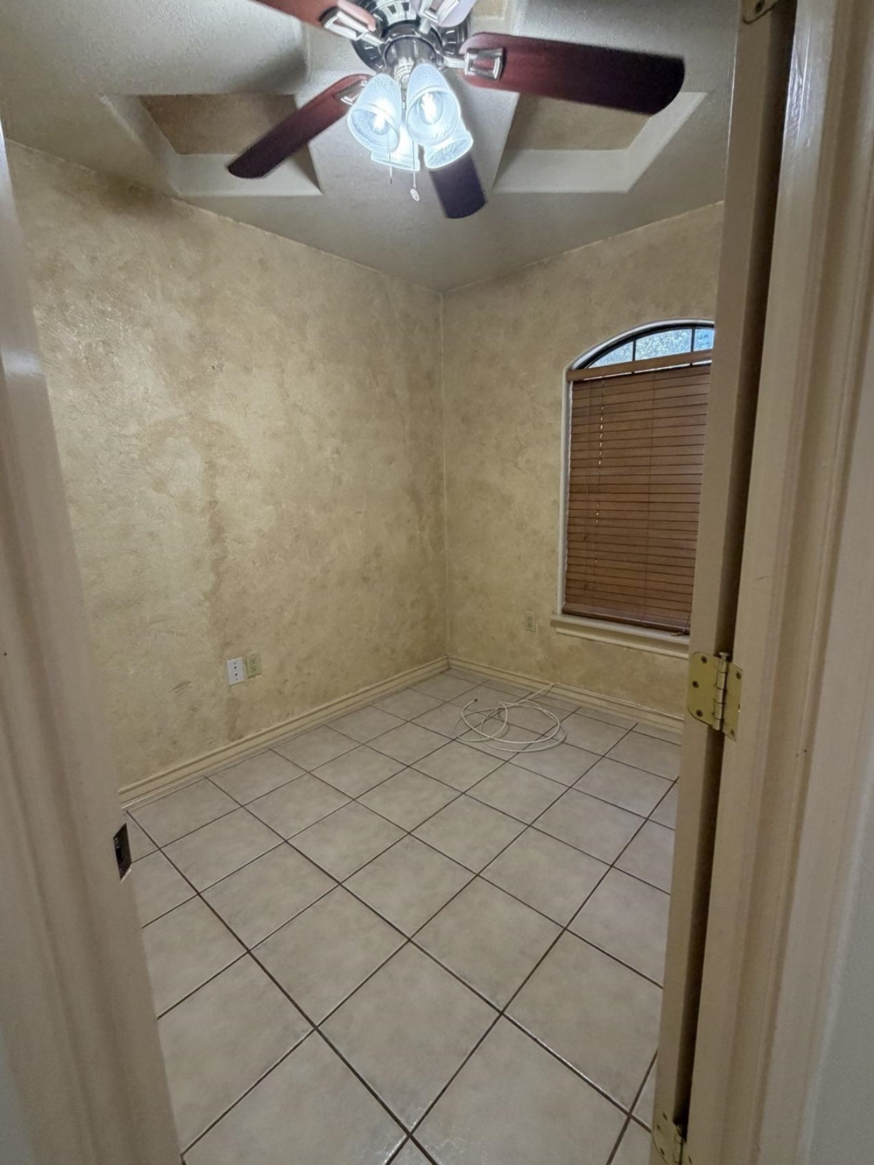 8986 Pebble Trl Property Photo 15