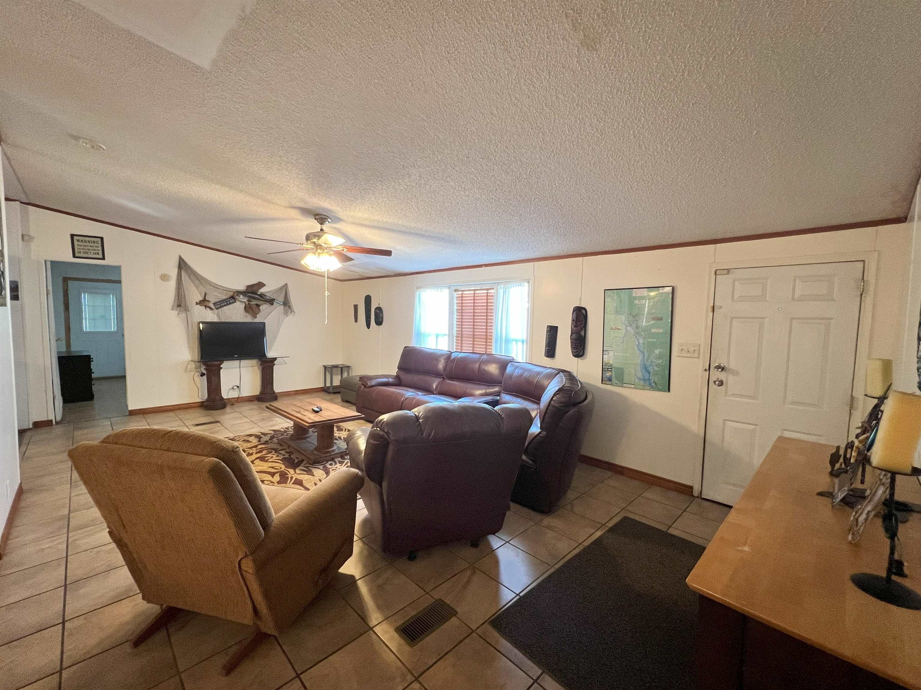 1809 Siesta Ln Property Photo 10