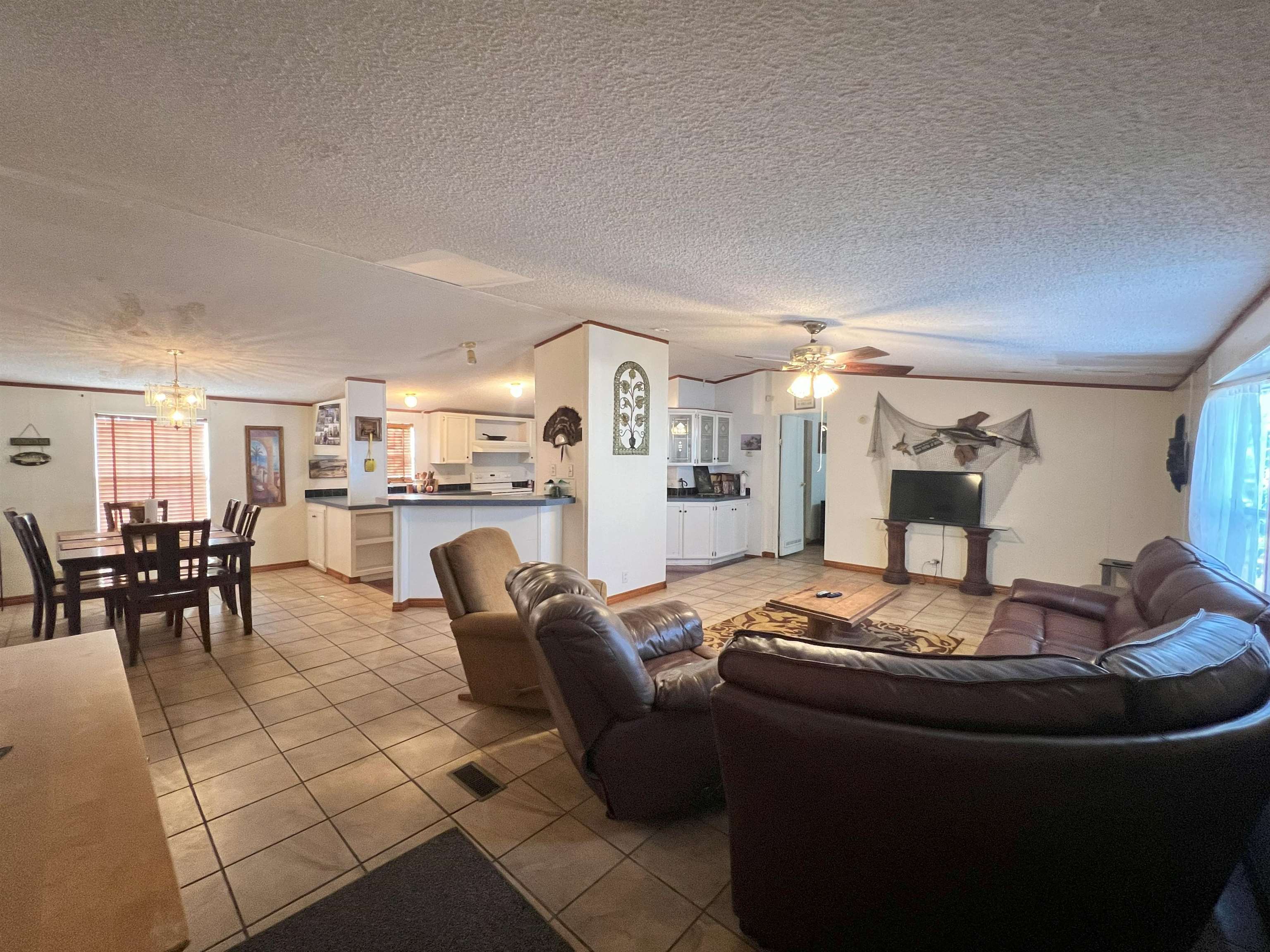 1809 Siesta Ln Property Photo 13