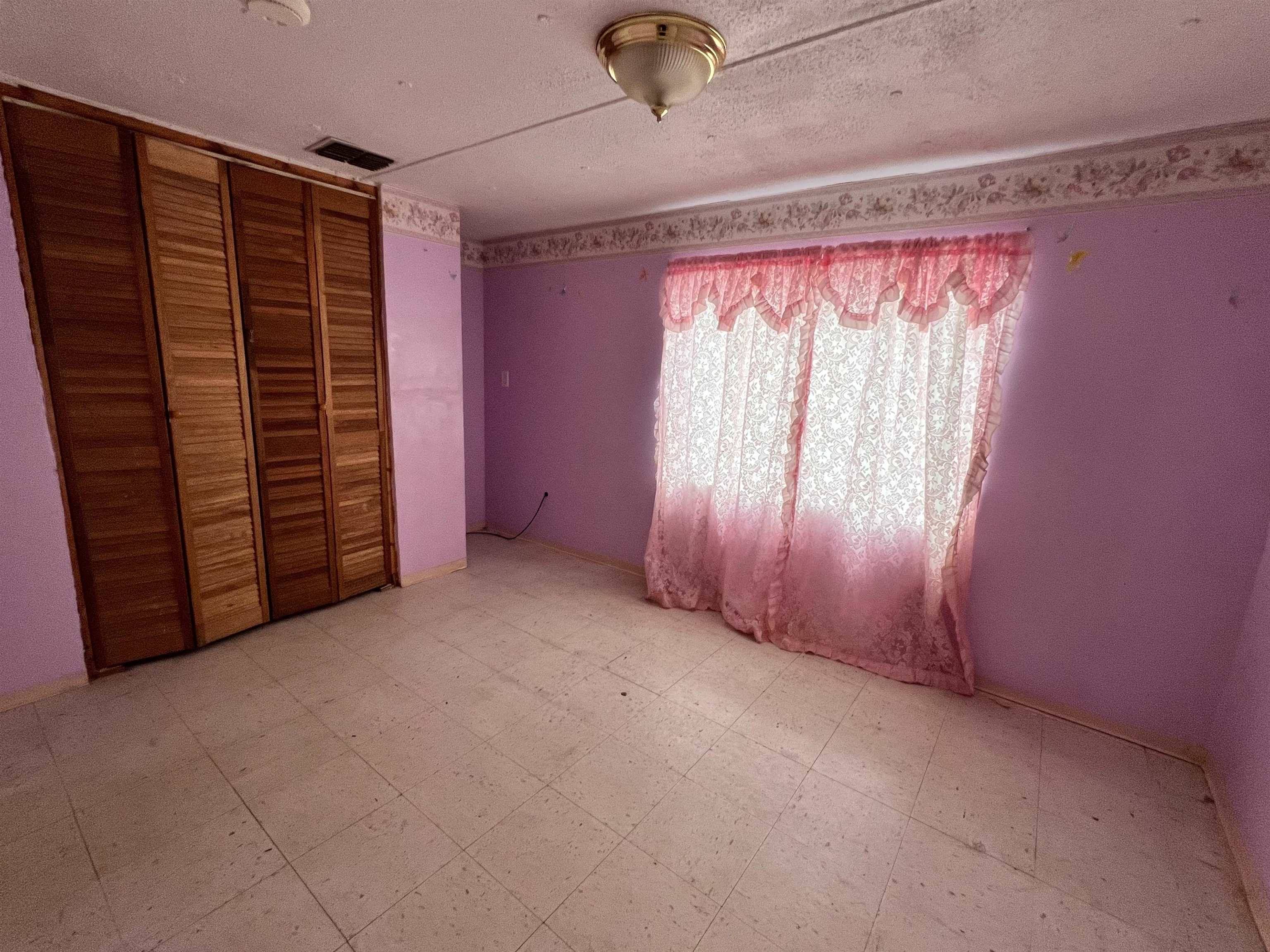248 E Park Dr Property Photo 20