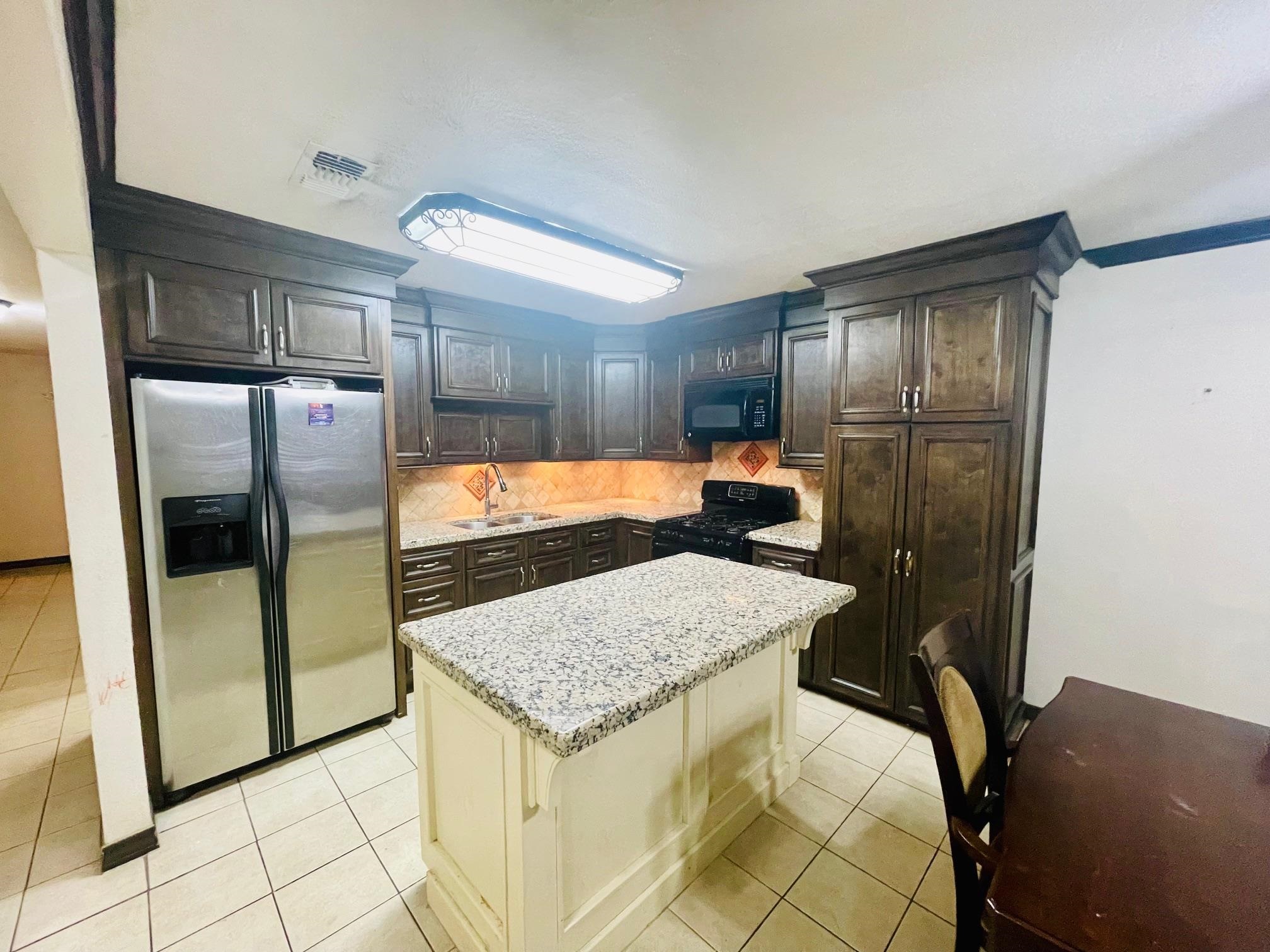 1503 Chicago St Property Photo 5