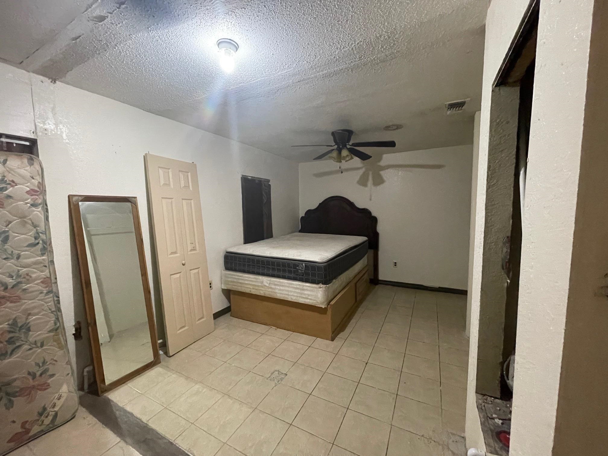 1503 Chicago St Property Photo 10