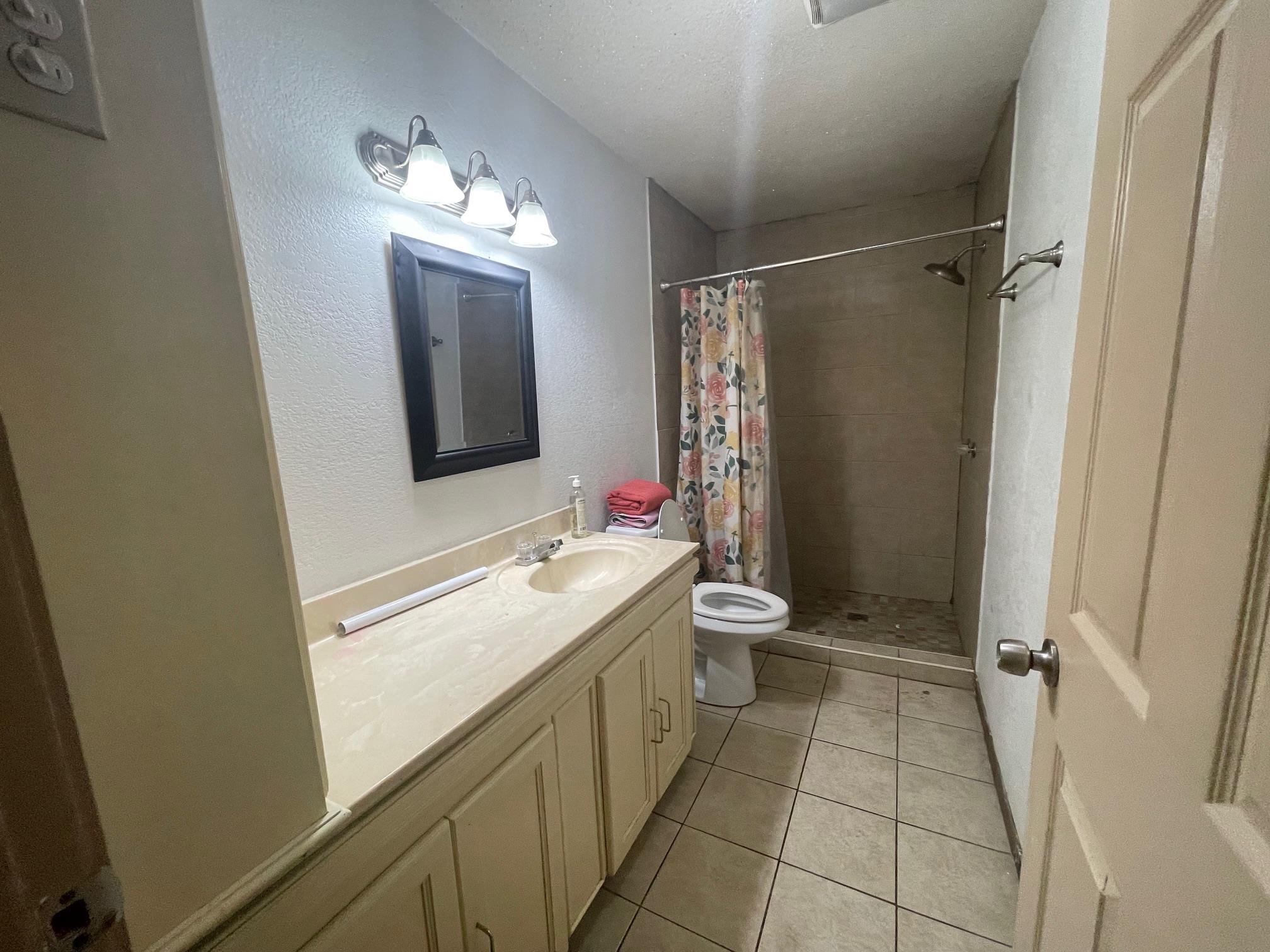 1503 Chicago St Property Photo 15