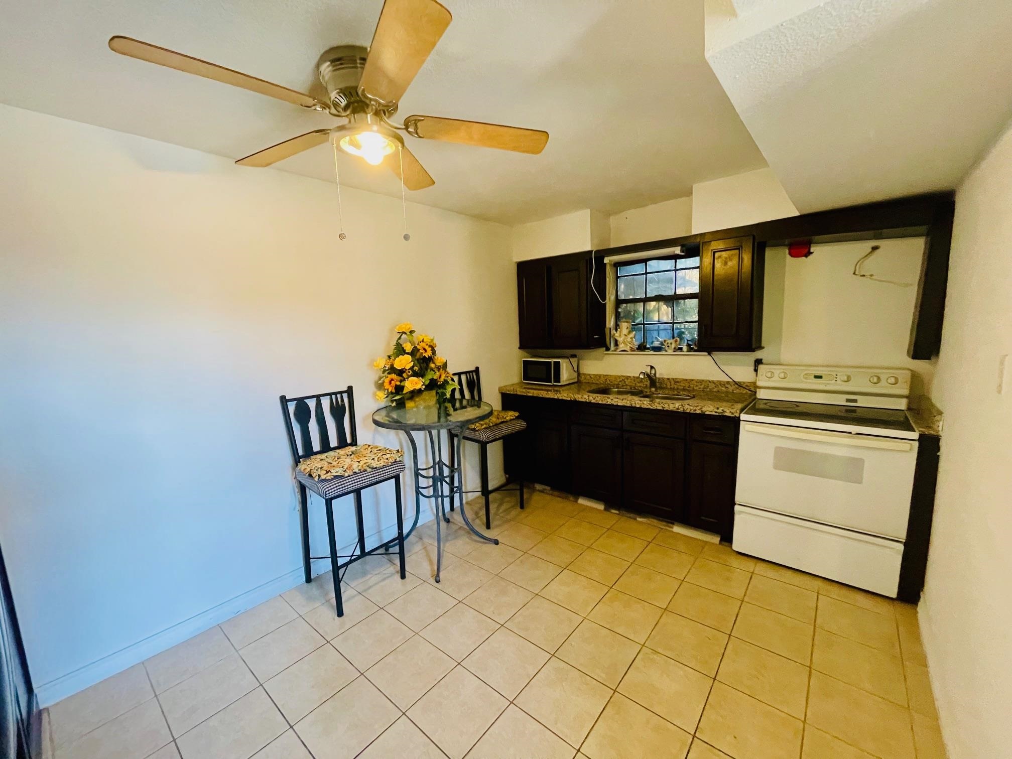 1503 Chicago St Property Photo 20