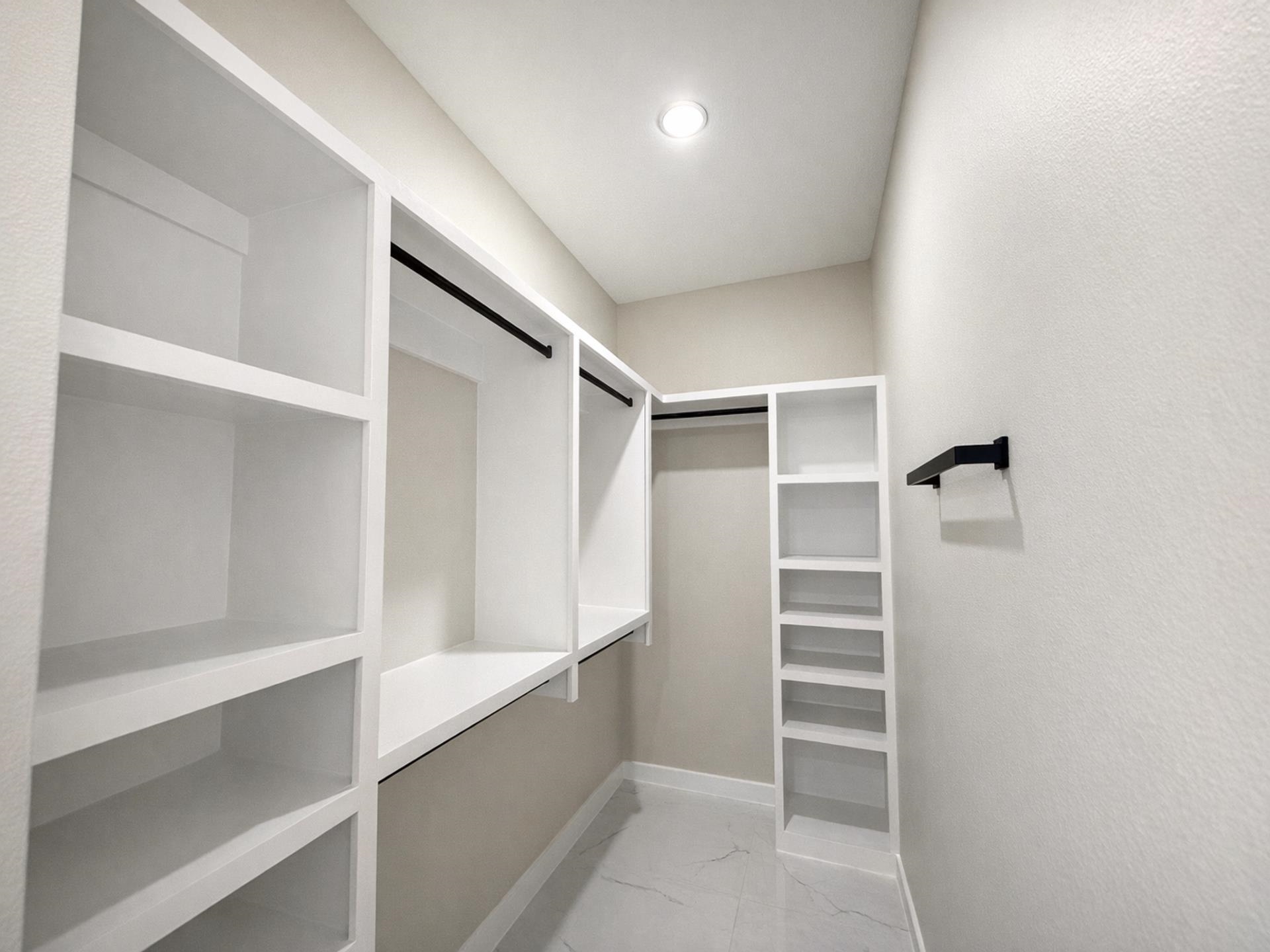 3806 Yoyis St. Property Photo 12