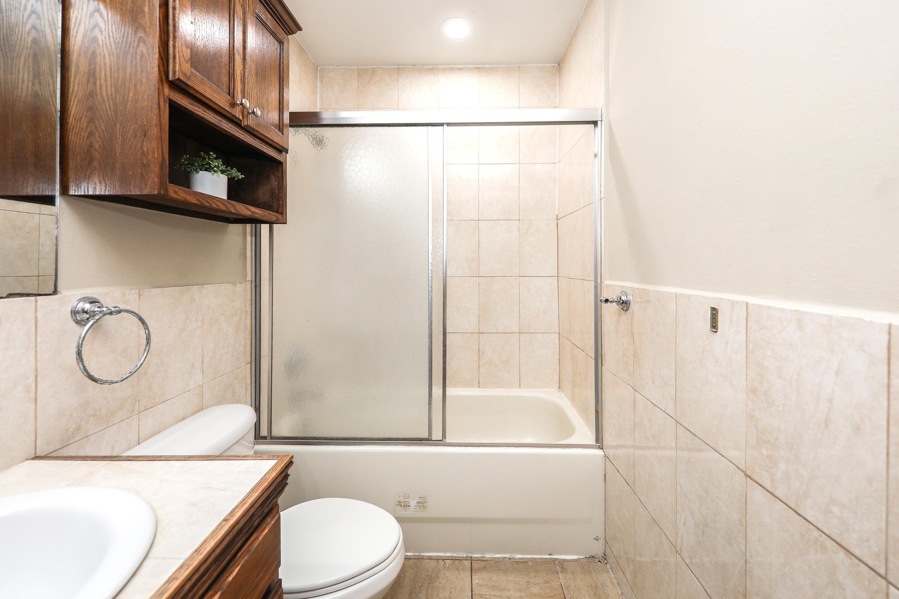 2704 San Agustin Ave 2 Property Photo 23