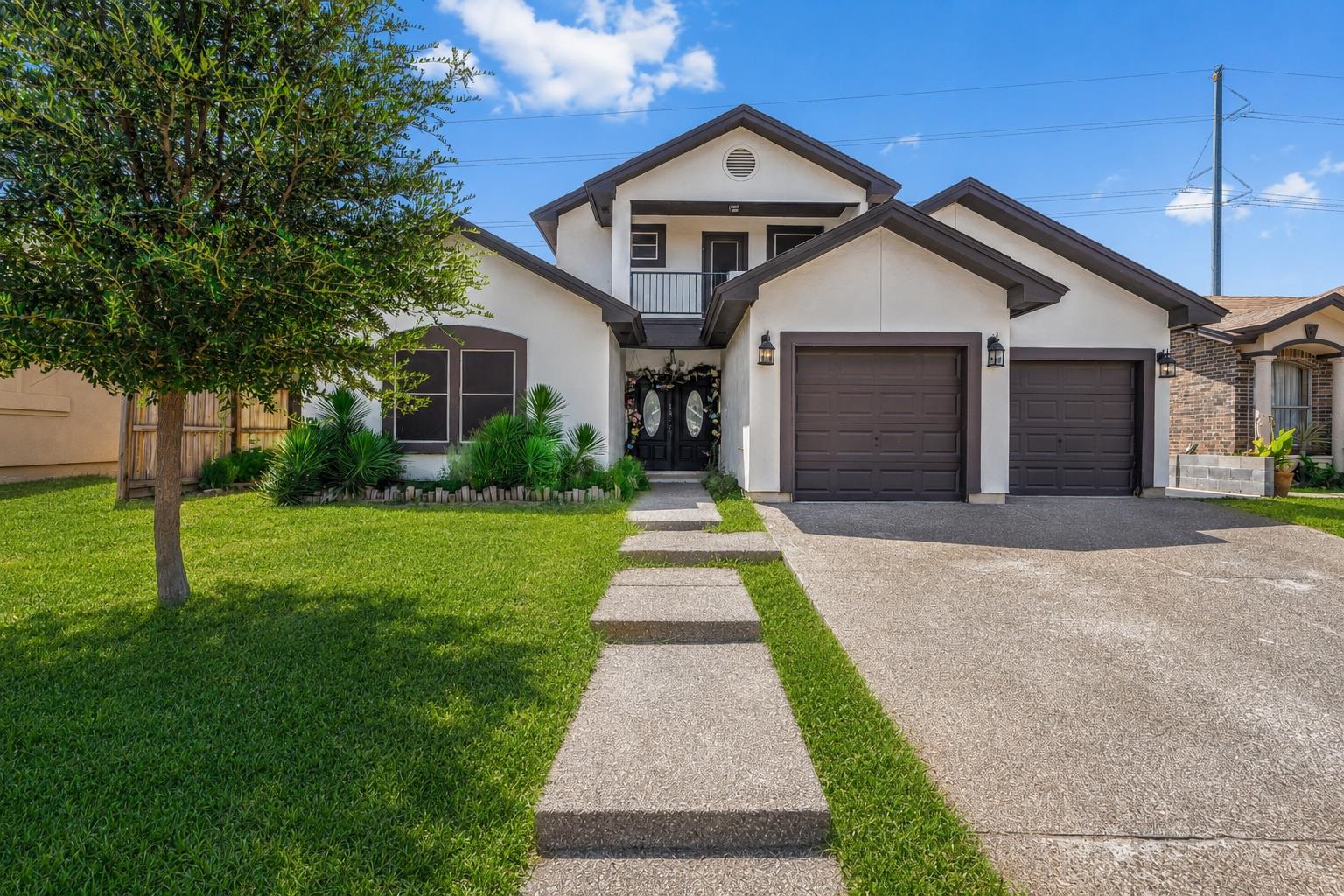 517 Puig Dr