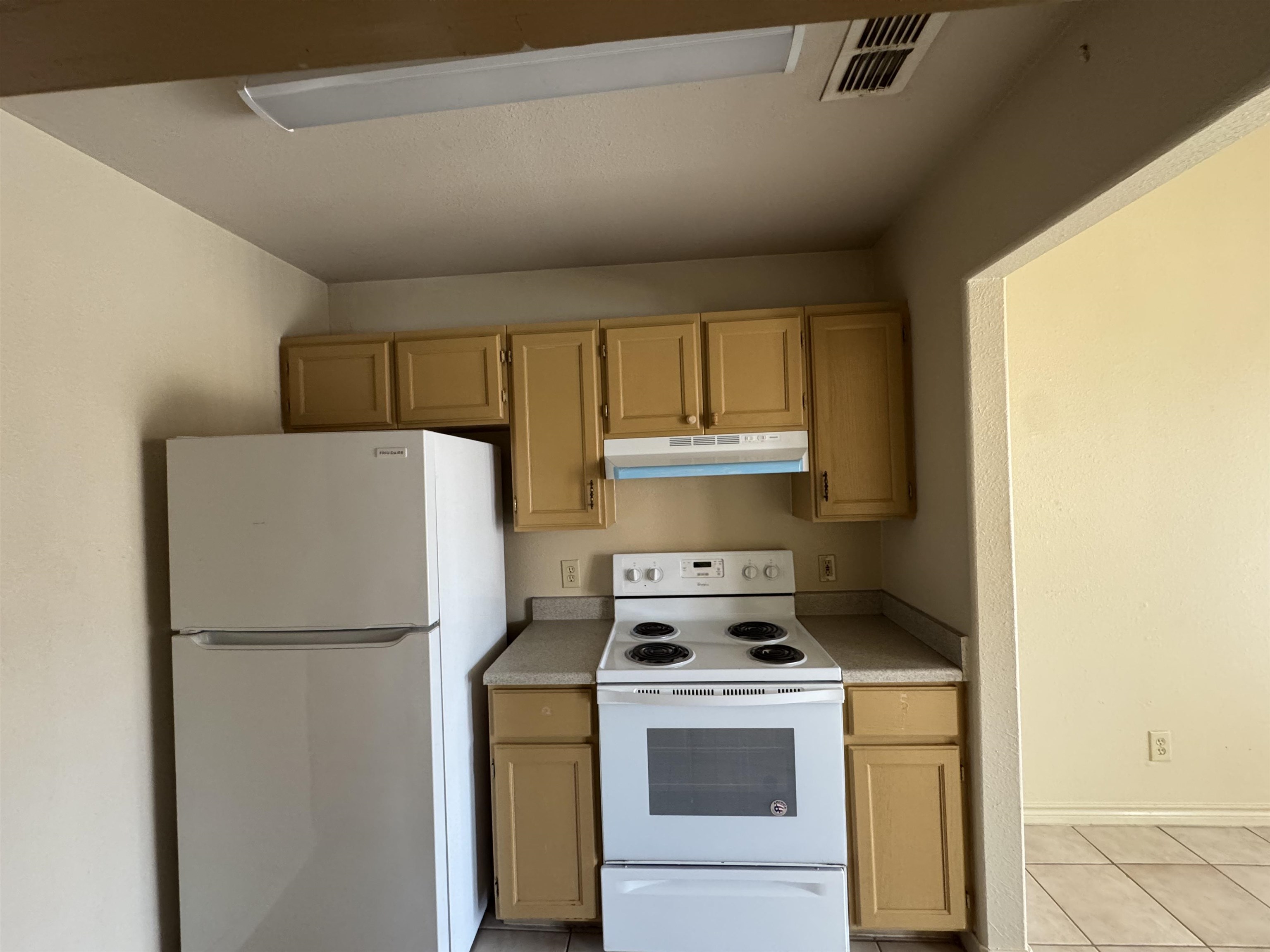 1752 Tiara Trl 802 Property Photo 8