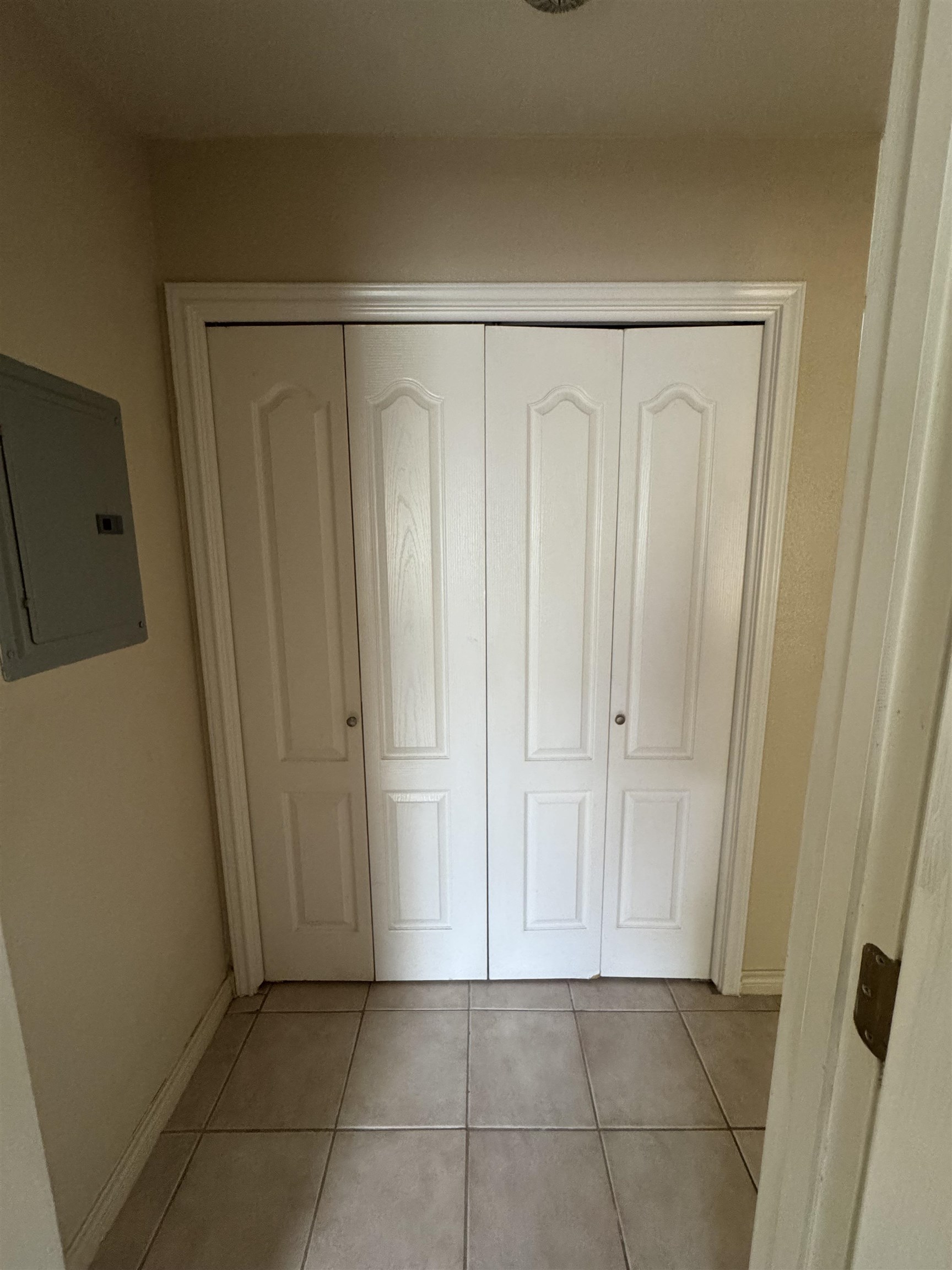 1752 Tiara Trl 802 Property Photo 14