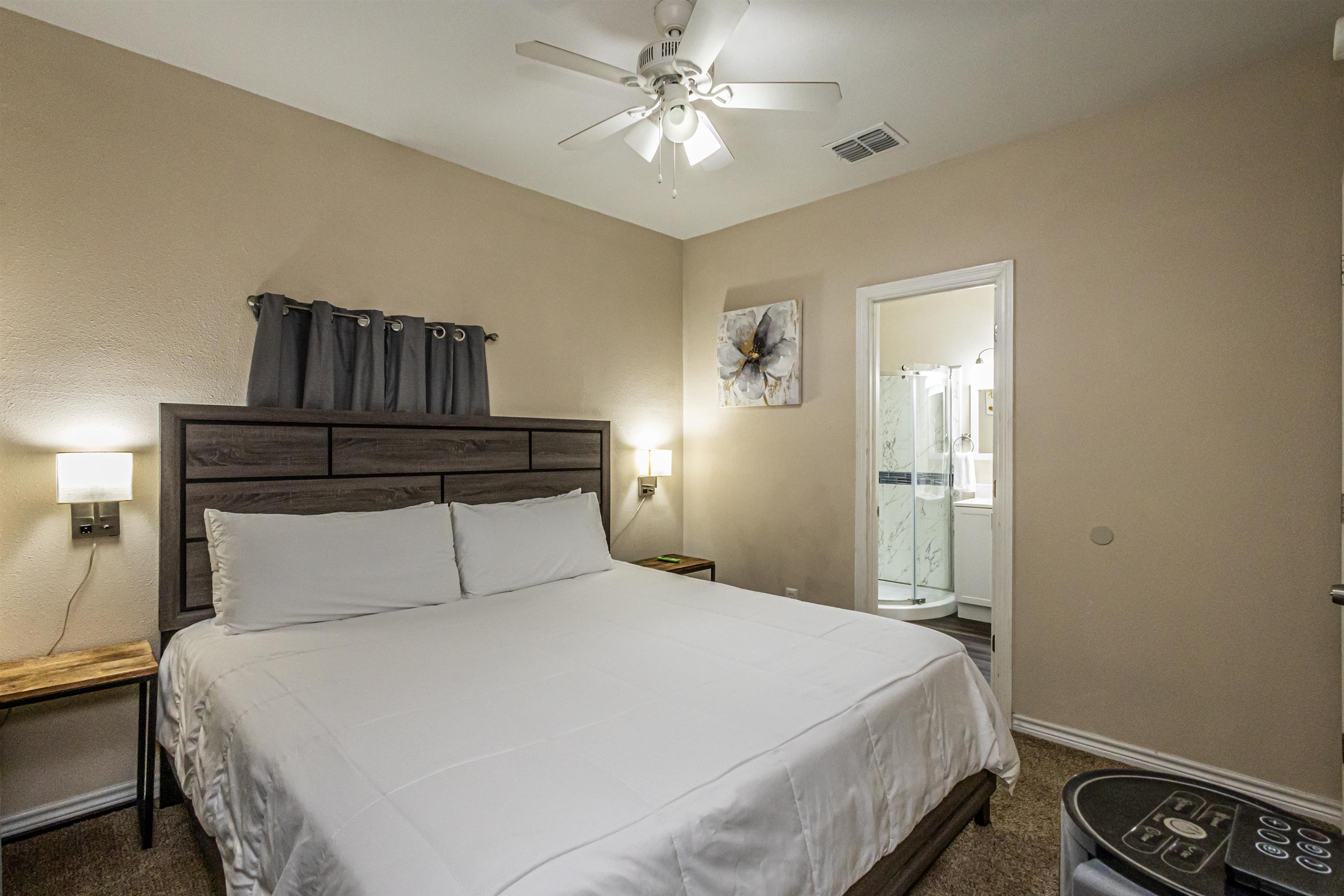 1202 N Center Property Photo 13
