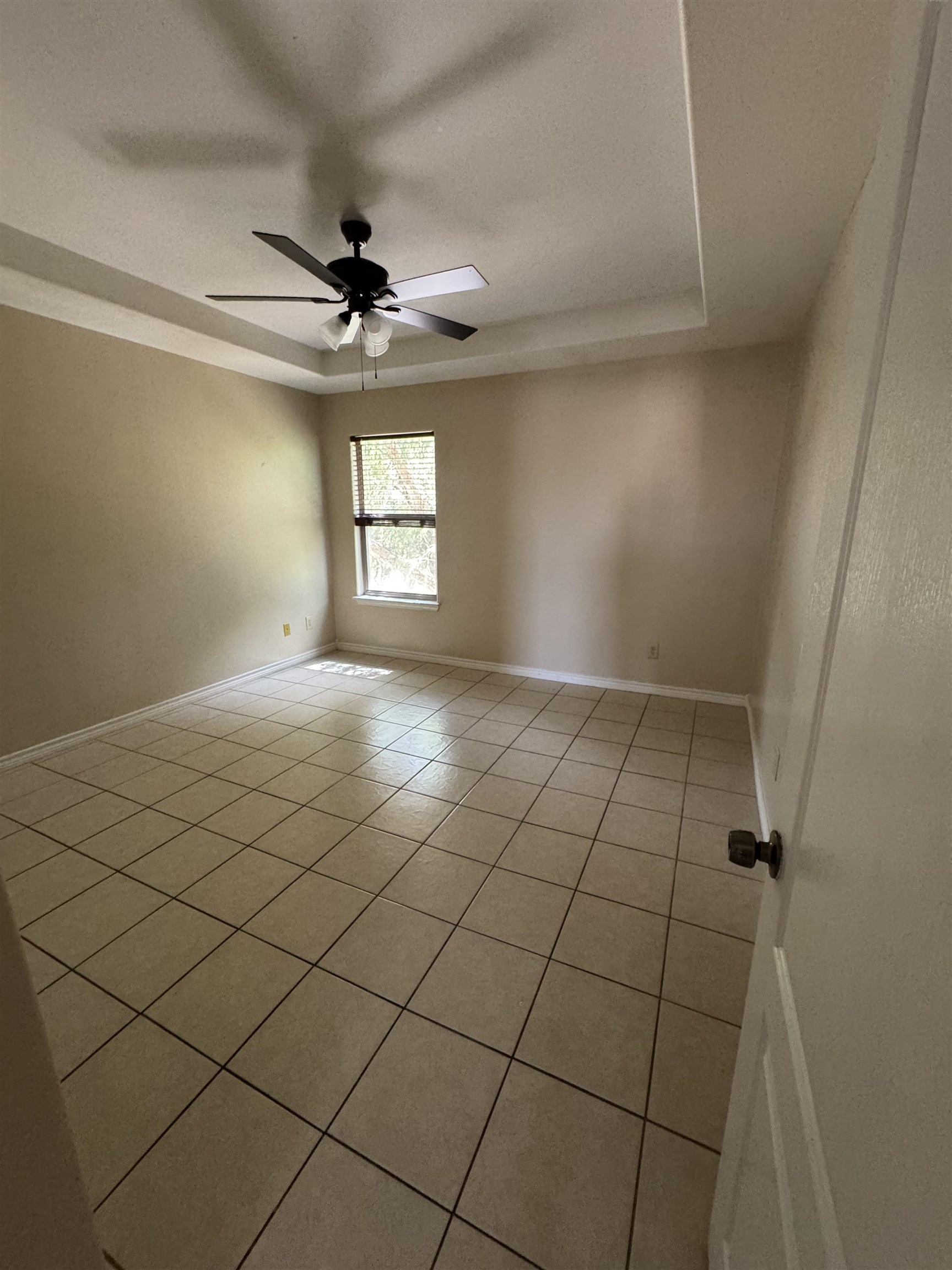 9809 Sterling St. 14 Property Photo 19