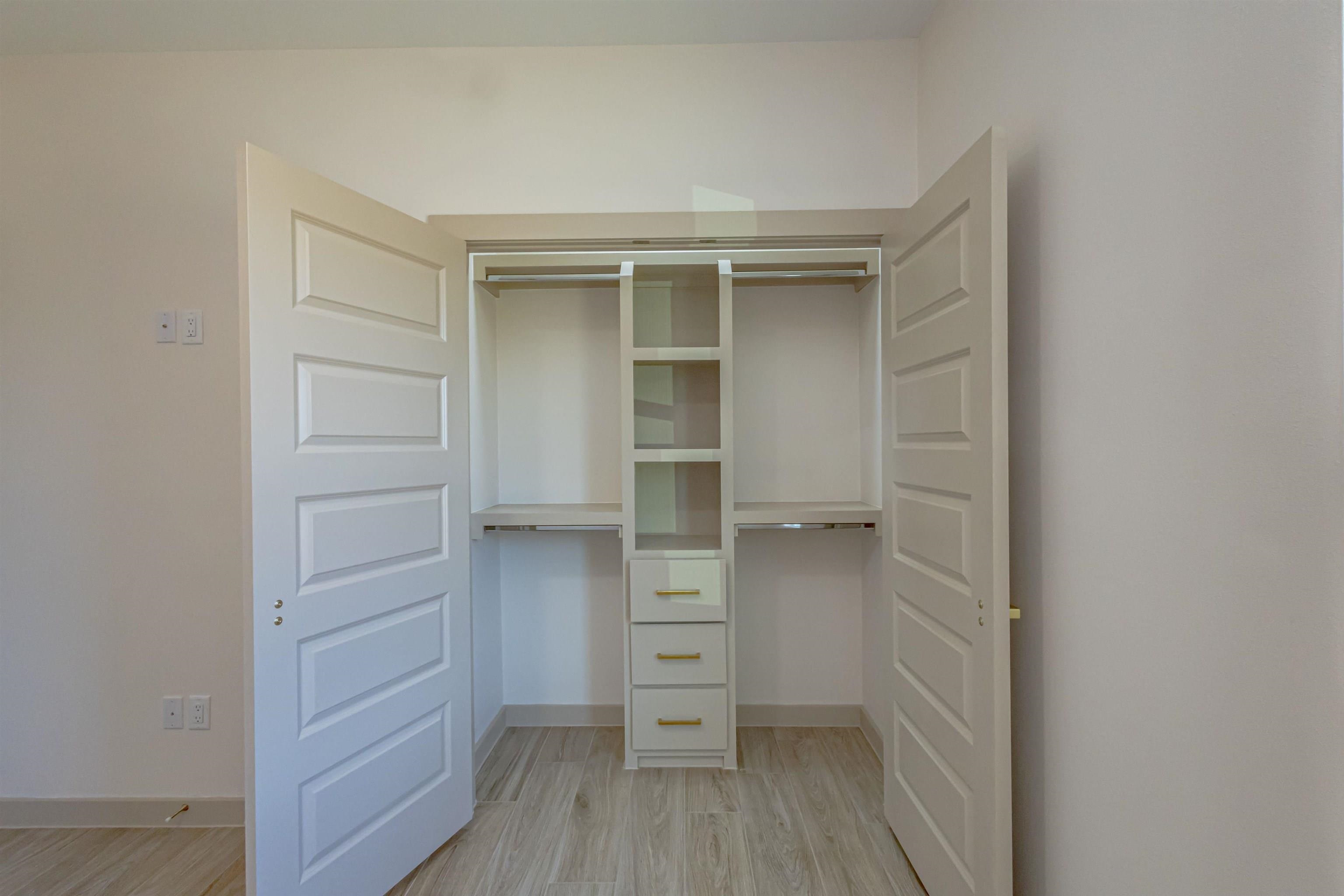 5704 Kylee Dr. Property Photo 22