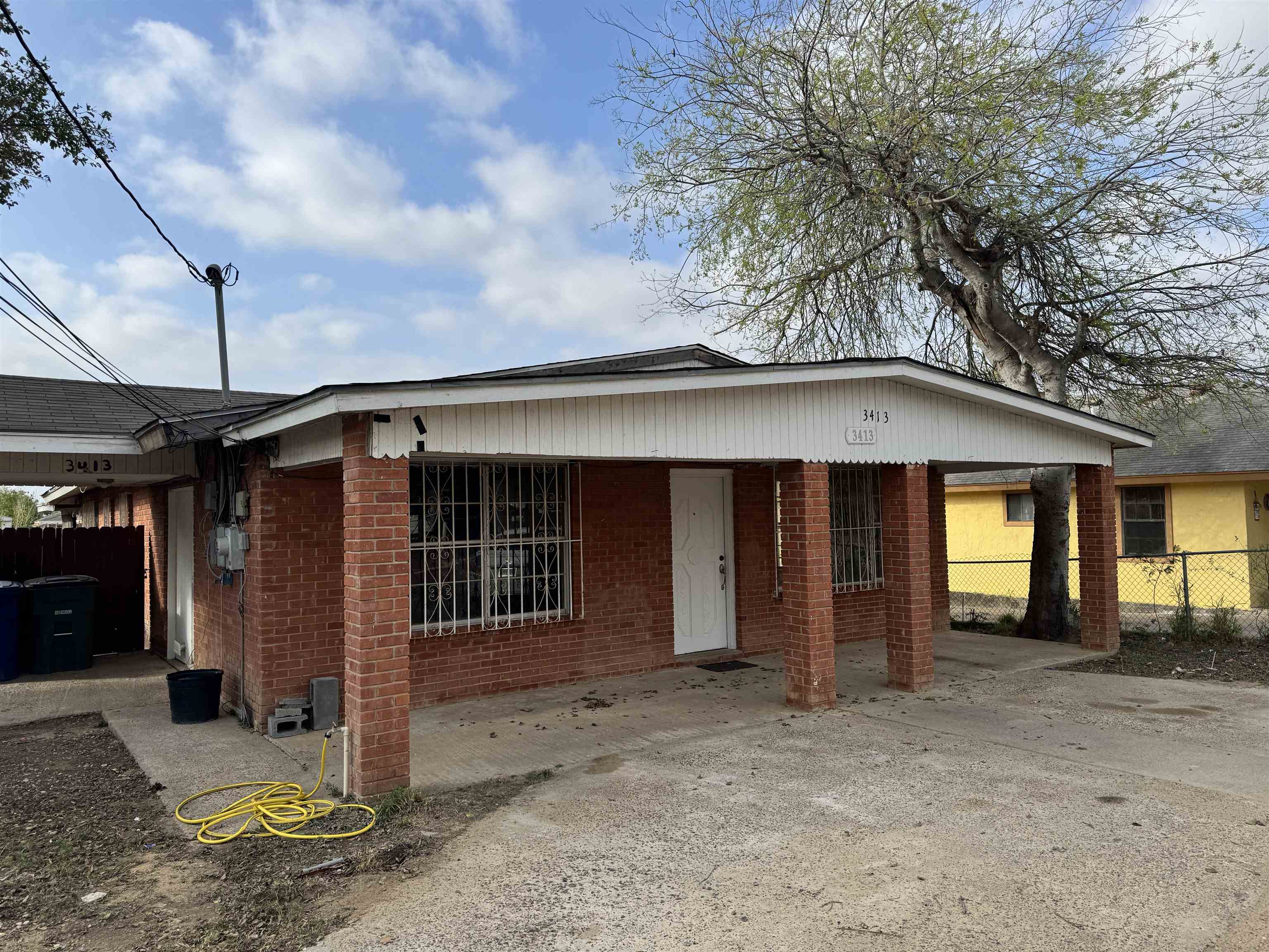 3413 Pine St Property Photo 1