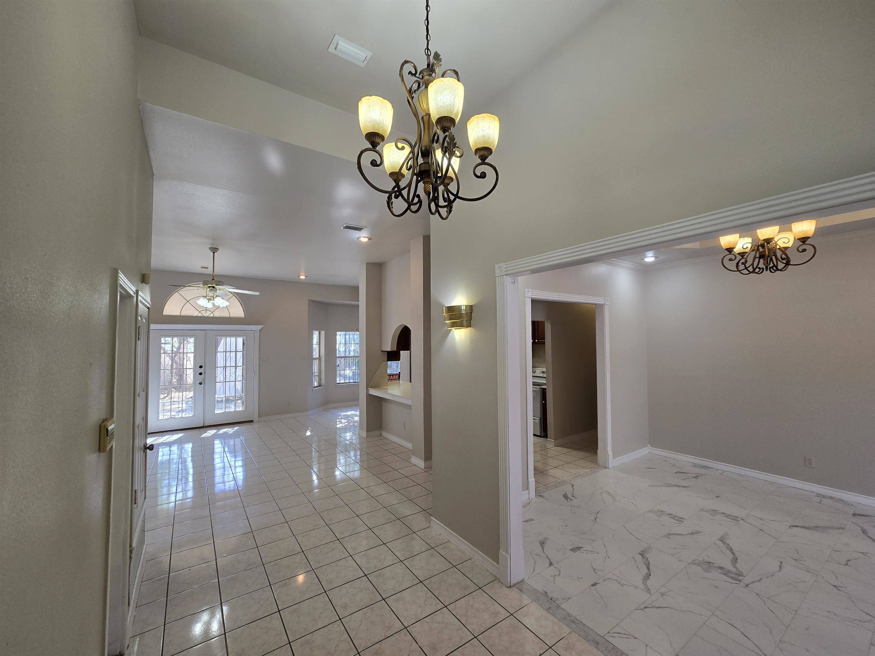 8802 Crossview Lp Property Photo 3