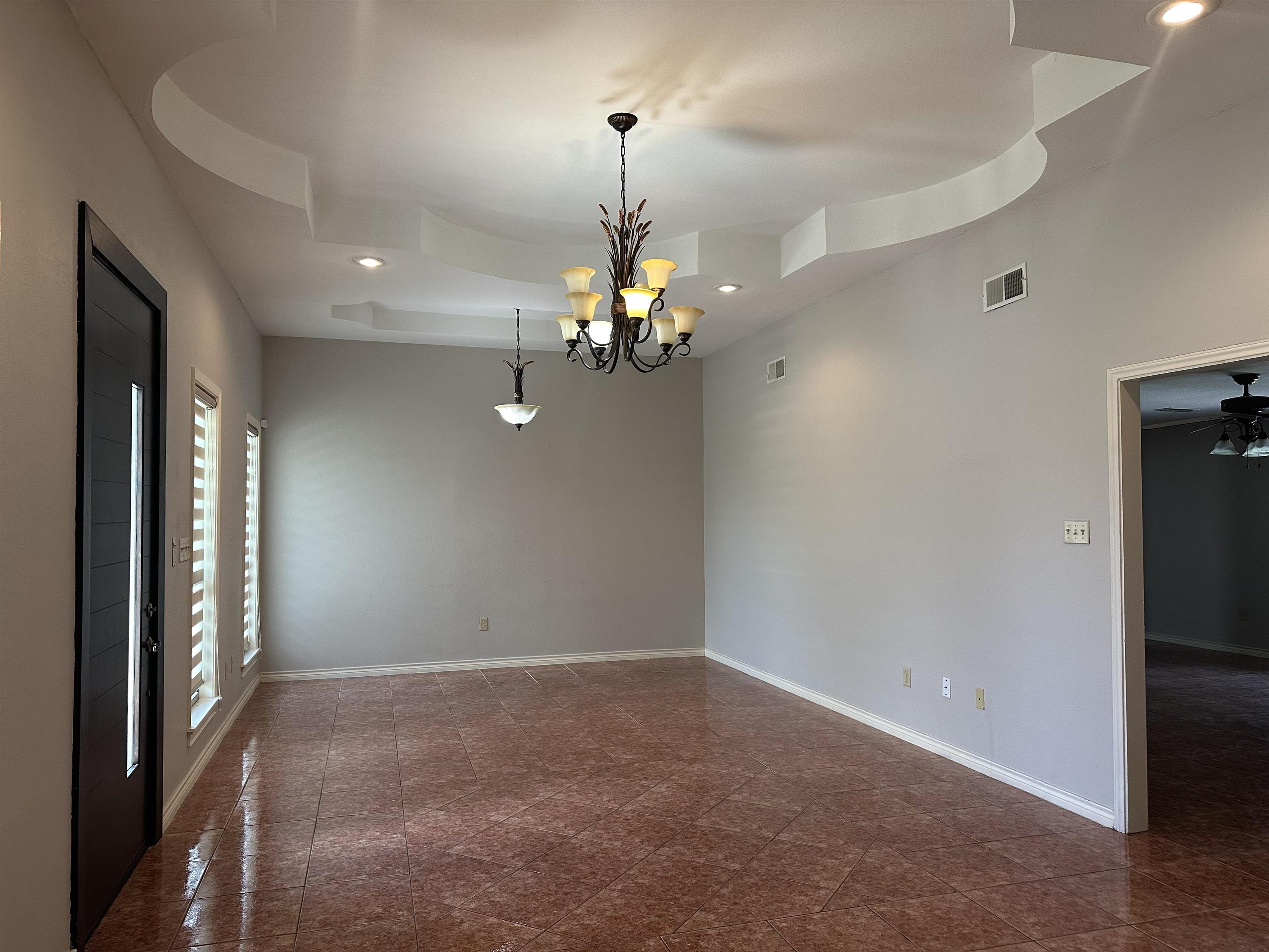 9019 Siller Lp Property Photo 2
