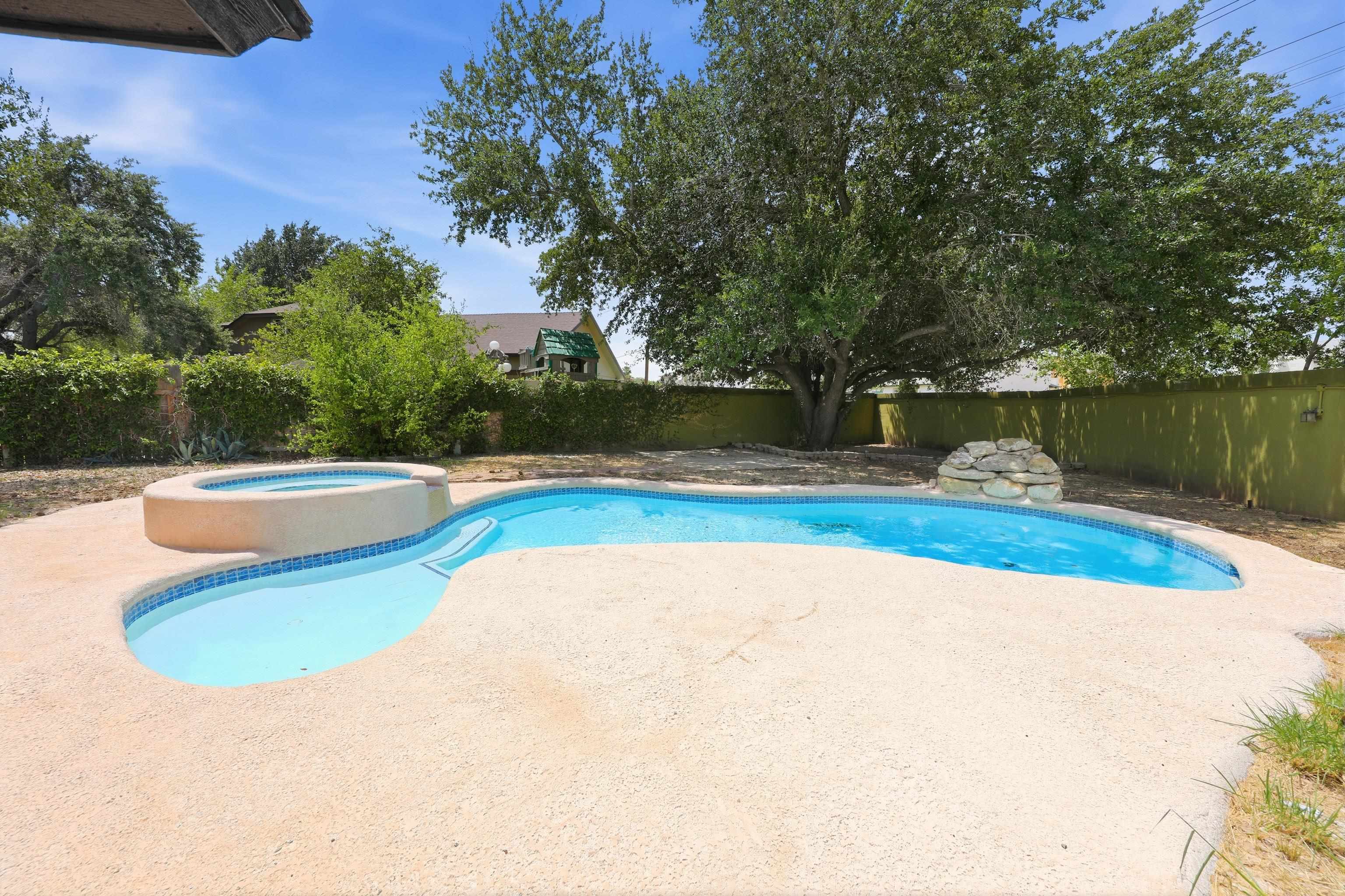1622 Eagle Trace Dr Property Photo 40