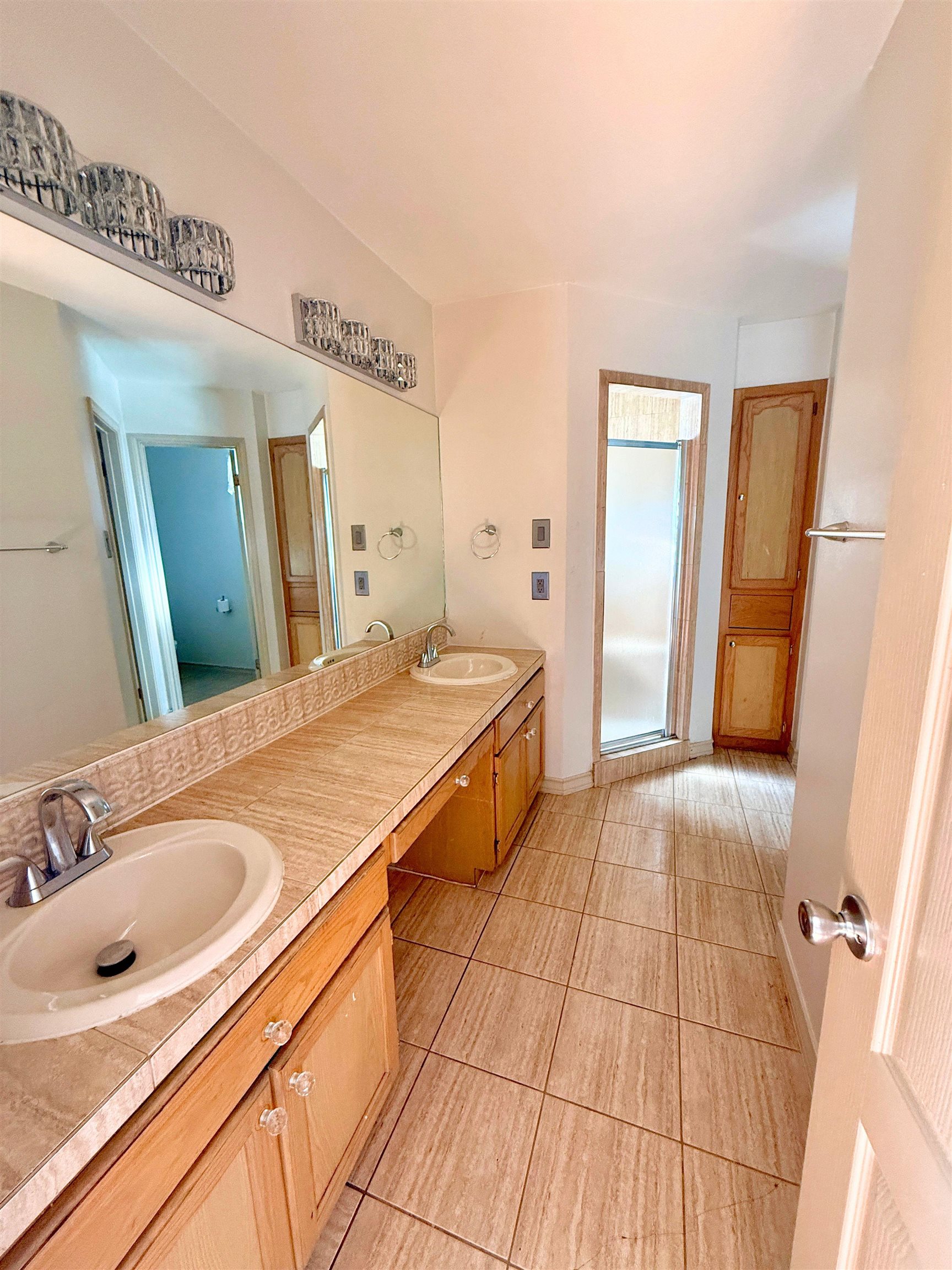 1822 Lemonwood Dr Property Photo 8