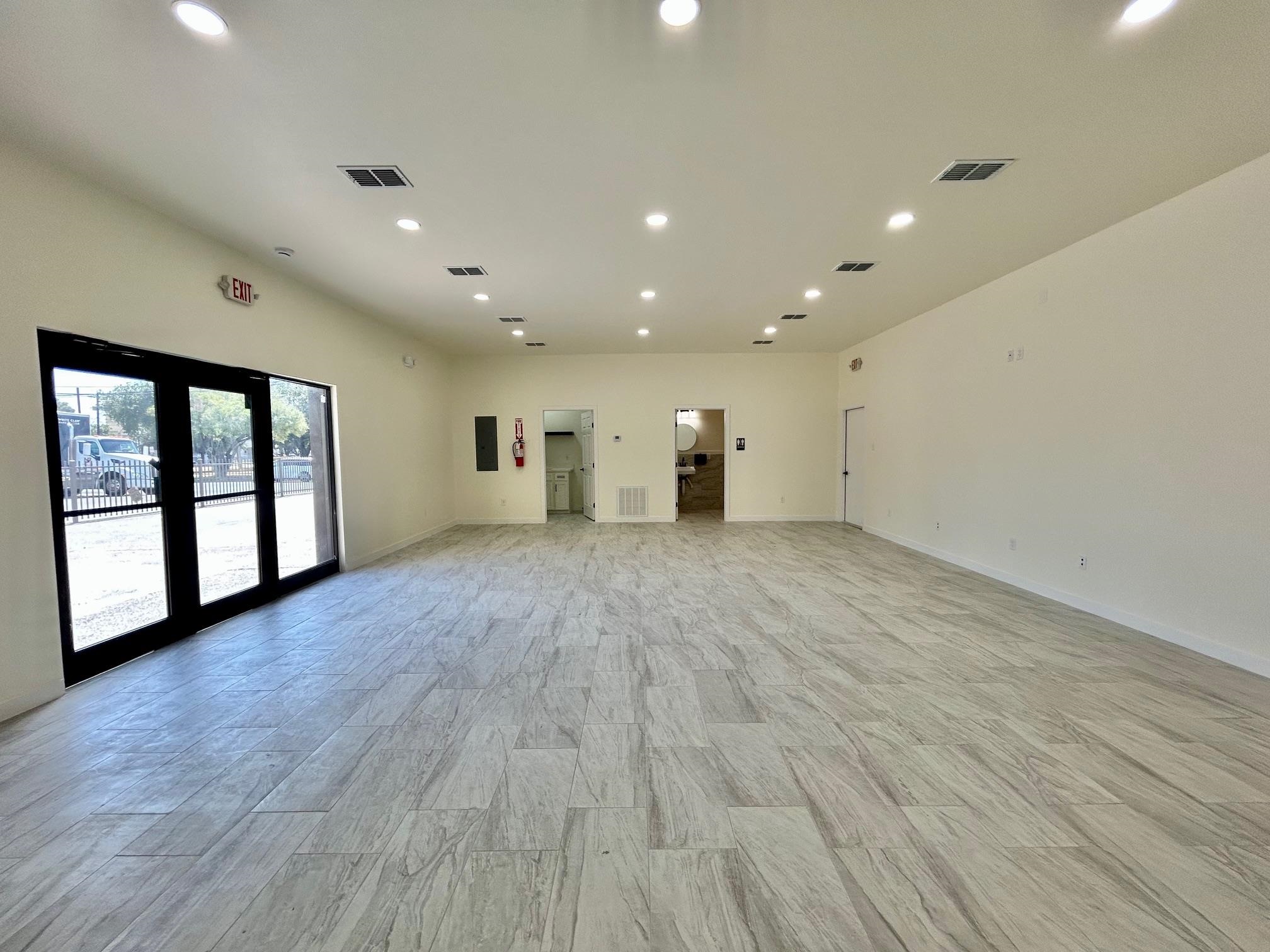 1113 San Bernardo Ave Property Photo 10